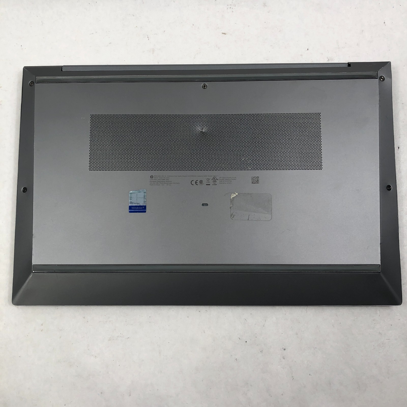 HP ZBook Firefly 15 G8 Mobile Workstation i7-1185G7 16GB RAM No SSD No OS READ