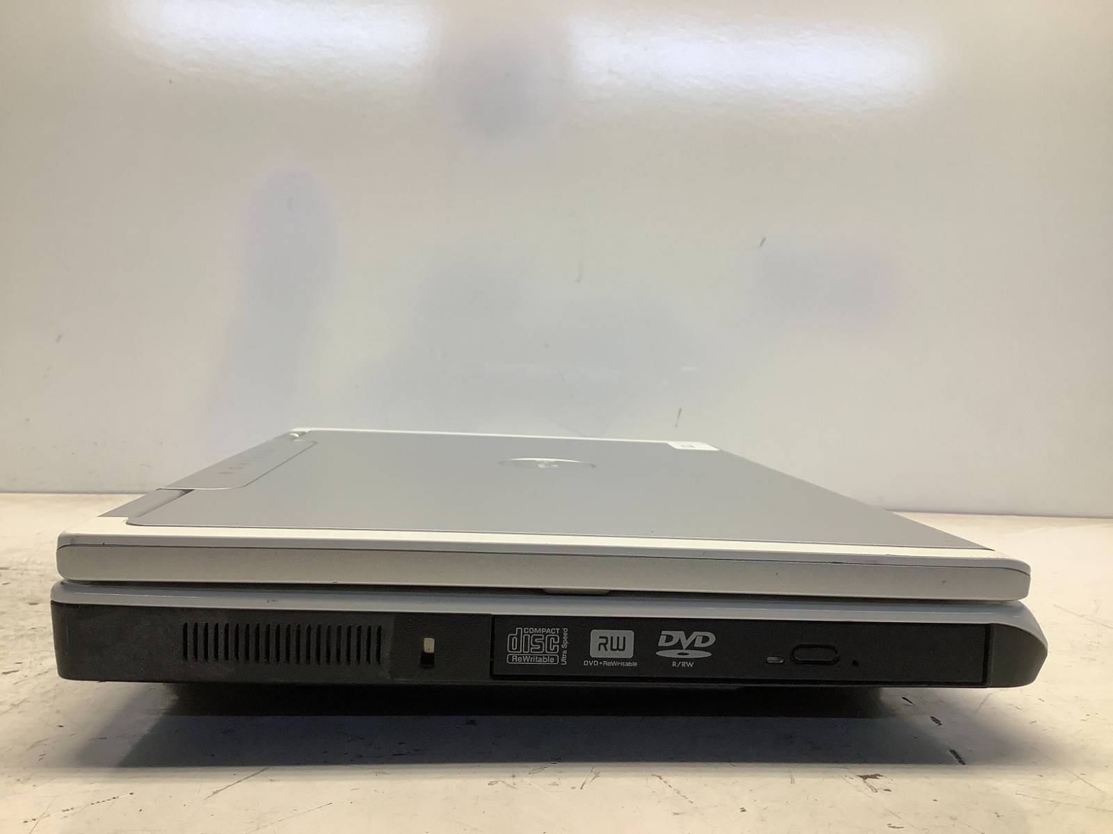 Dell Inspiron 1501 AMD Athlon 64 X2 TK-53 1.7GHz 1 GB NO HDD