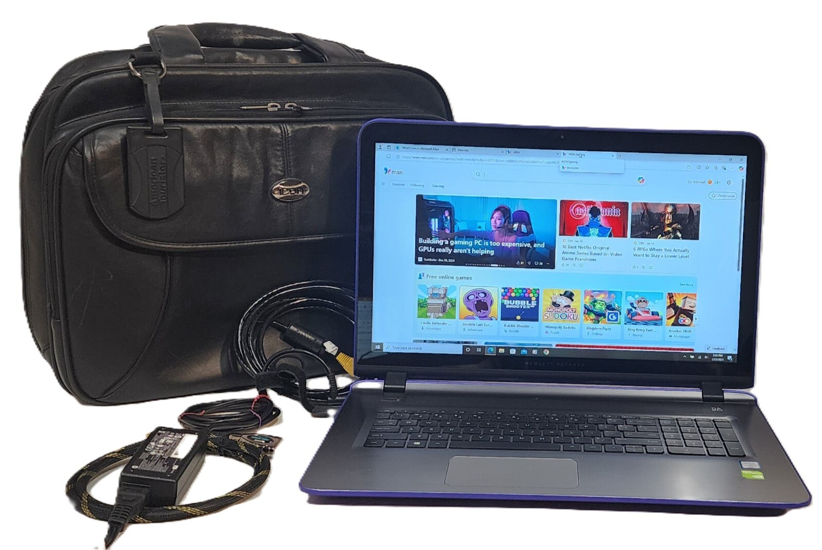 HP Pavilion Notebook 17″ Intel i7-6500U @ 2.5GHz 16GB RAM 256GB HDD Win 10+Case