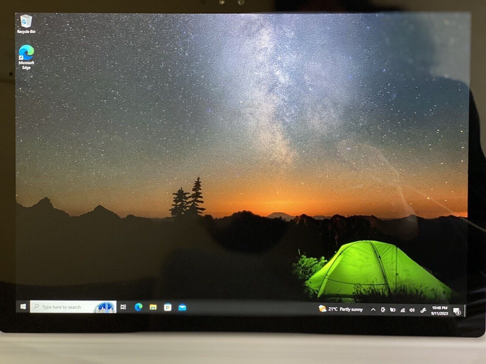 Microsoft Surface Book 13.5″ Touch i5-6300U| 2.40GHz 8GB RAM| 128GB SSD Win10Pro