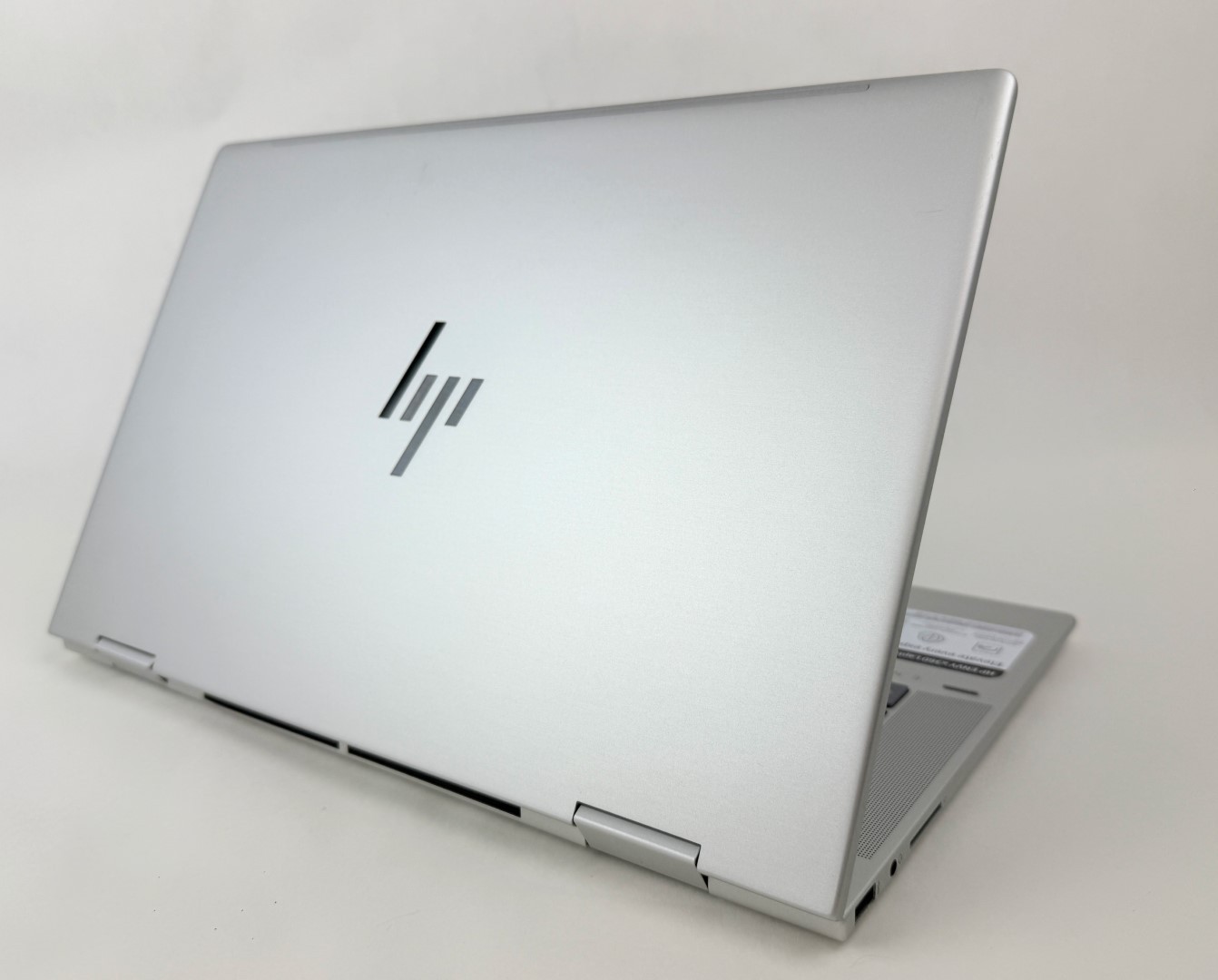 HP ENVY x360 15-fe0053dx 15.6″ FHD Touch i7-1355U 16GB 512GB SSD 2in1 W11H -Read