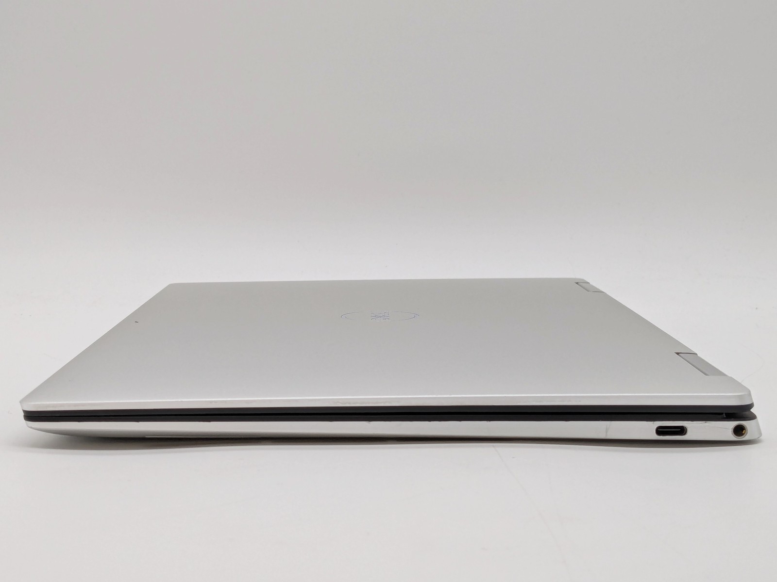 Dell XPS 13 7390 2-in-1 13″ FHD+ Touch I5-1035G1 256GB 8GB W11P Backlit FPR