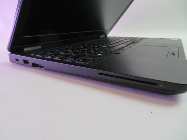 DELL LATITUDE 5591 i7-8850H 2.6GHz 8GB RAM 256GB NVMe BACKLIT NVIDIA WIN 11 PRO