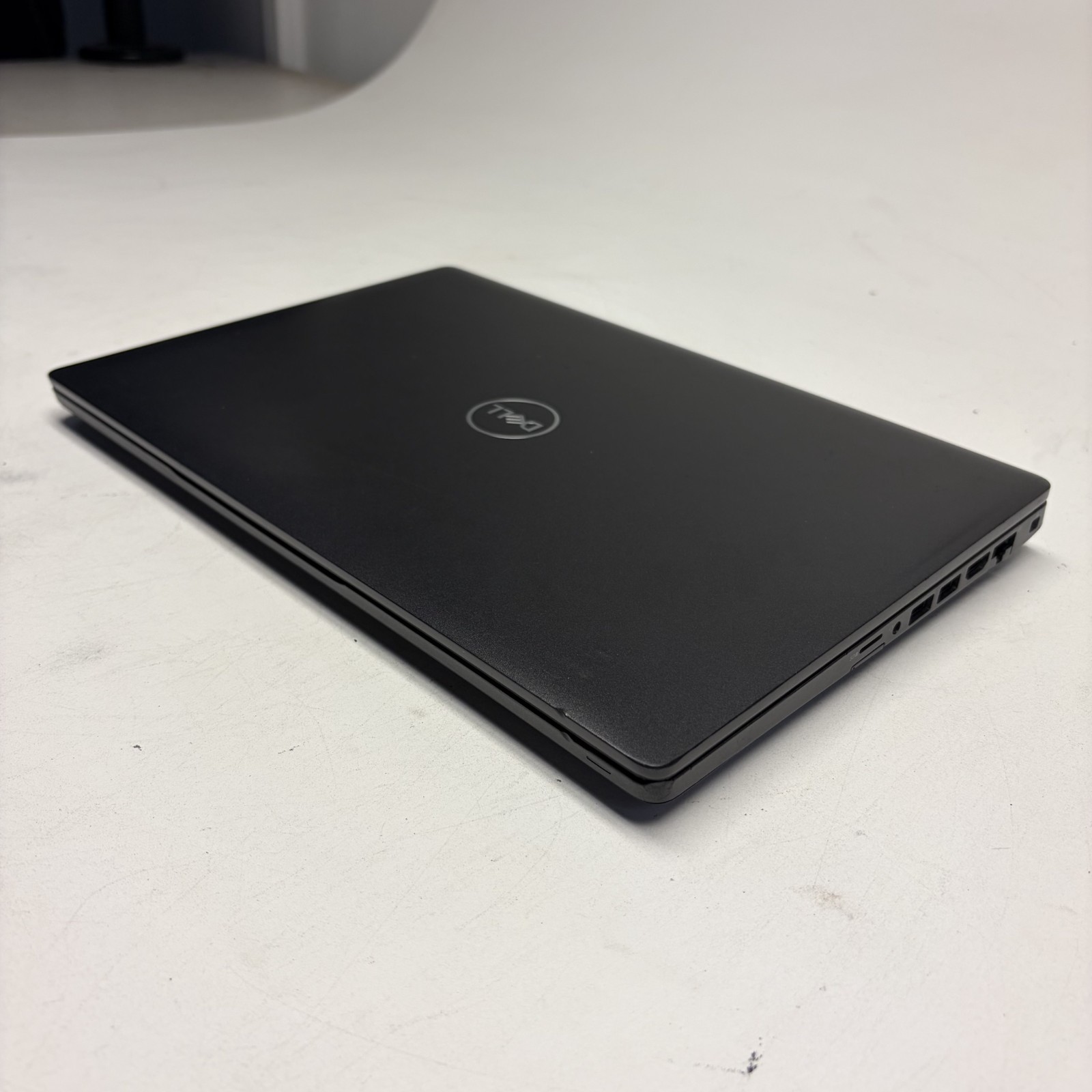 Dell Latitude 5400 w/ Power Supply
