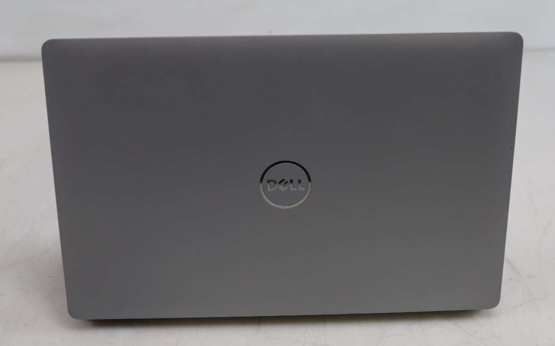 Dell Precision 3551 15.6″ Intel i7-10850H 16GB DDR4 256GB SSD Win 11