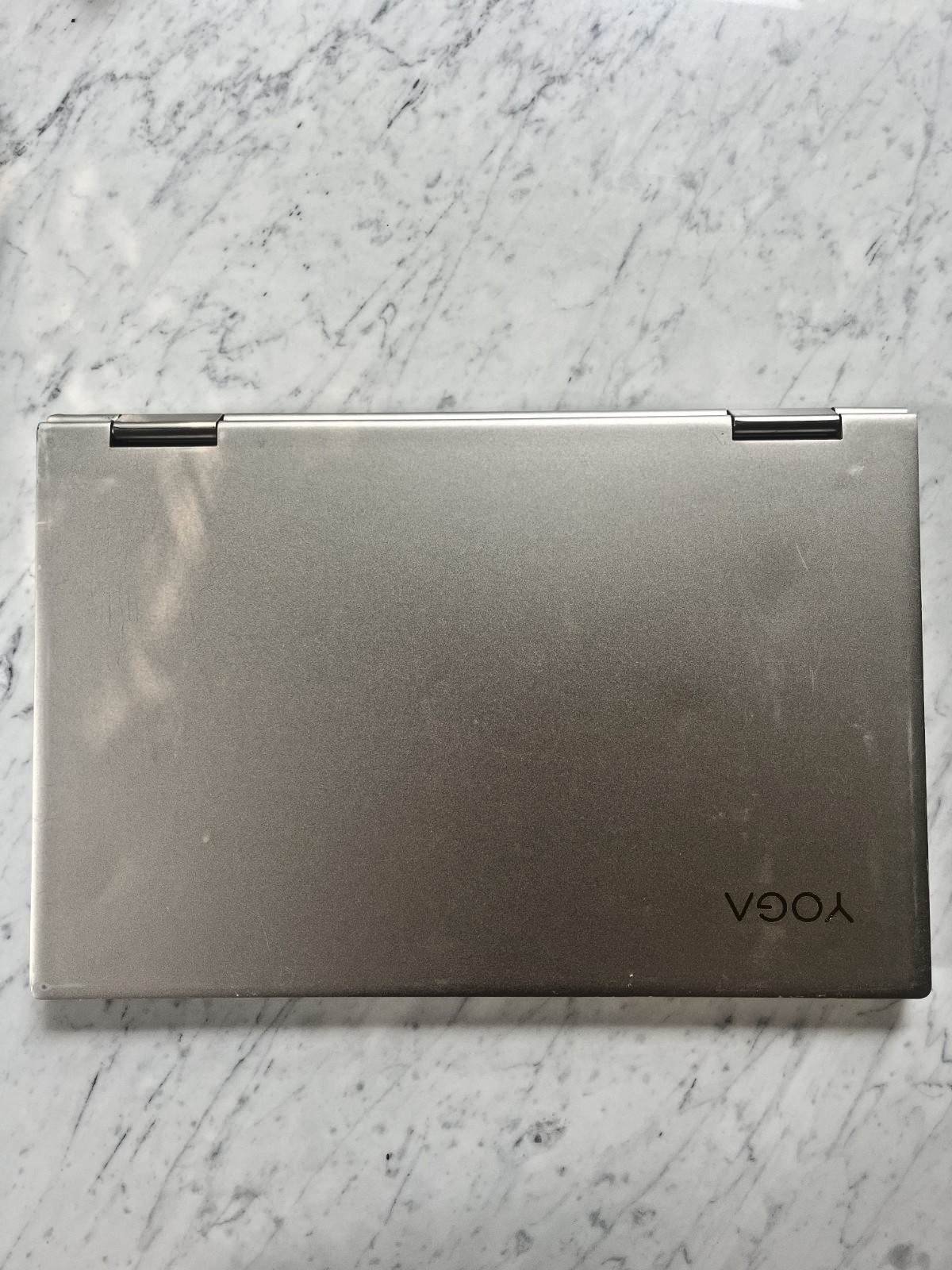 Lenovo Yoga C7400 14″ 516 GB SSD Intel Core i5 1.6 GHz 16 GB RAM and Charger