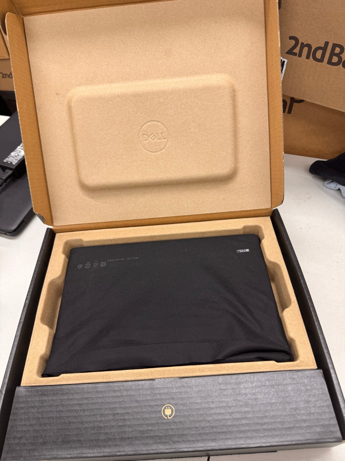 Dell Latitude 5430 14″ Intel Core i5-1235U 16GB RAM 512GB SSD Windows 11 Pro