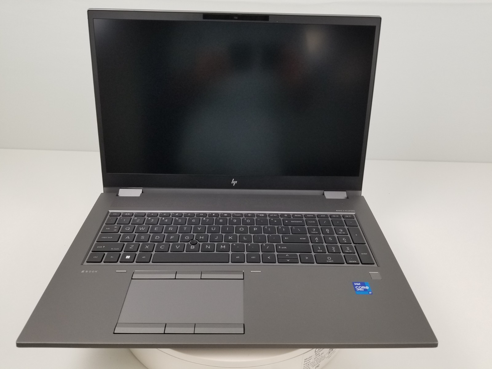 HP Zbook Fury G8 17.3inch Core i7-11850H 16GB 715GB NVMe RTX A4000 8GB GPU