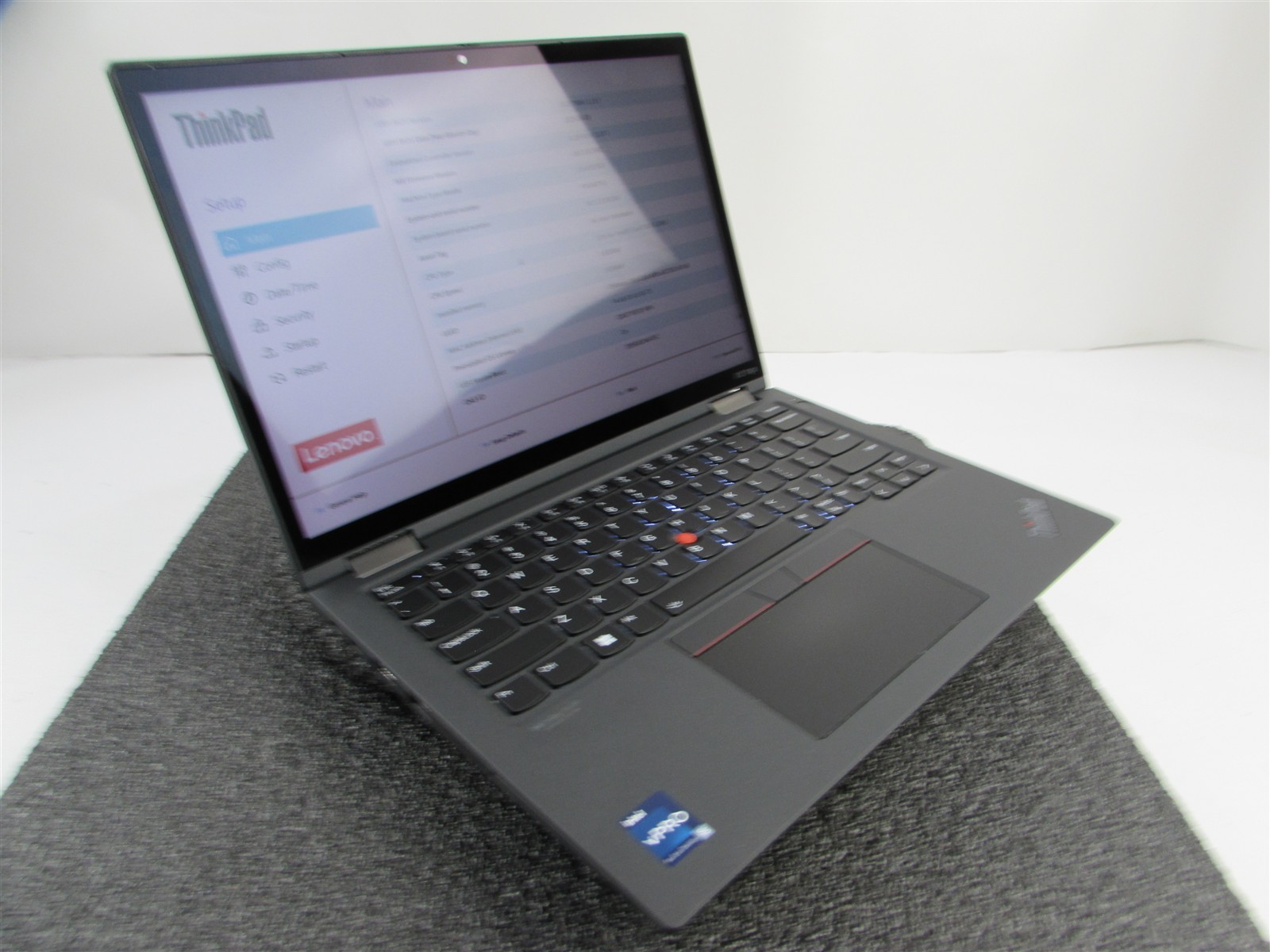 LENOVO THINKPAD X13 YOGA (Gen 3) 13.3″ 2-in-1 I5-1245U 256GB SSD 16GB RAM NO O.S