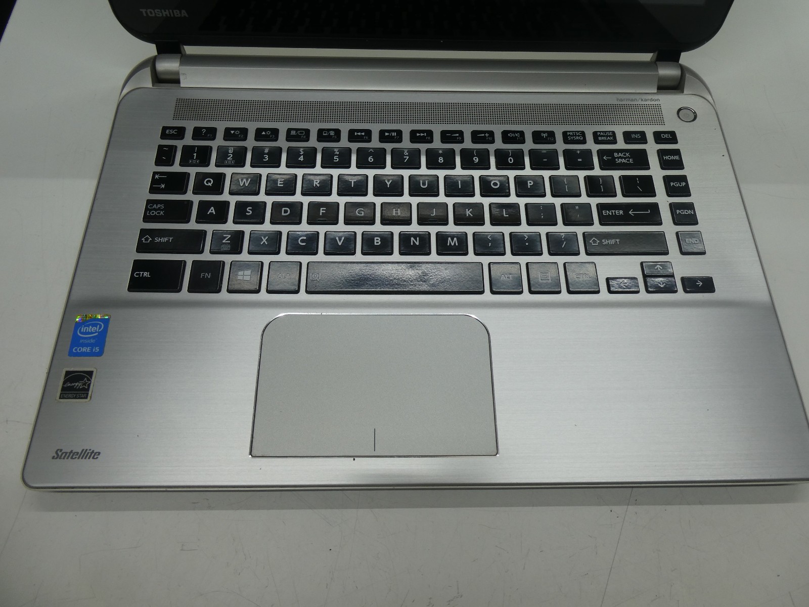 🍀 PARTS Toshiba Satellite E45t-B4106 i5-5200 2.2 NO RAM OR HDD 14” Touchscreen