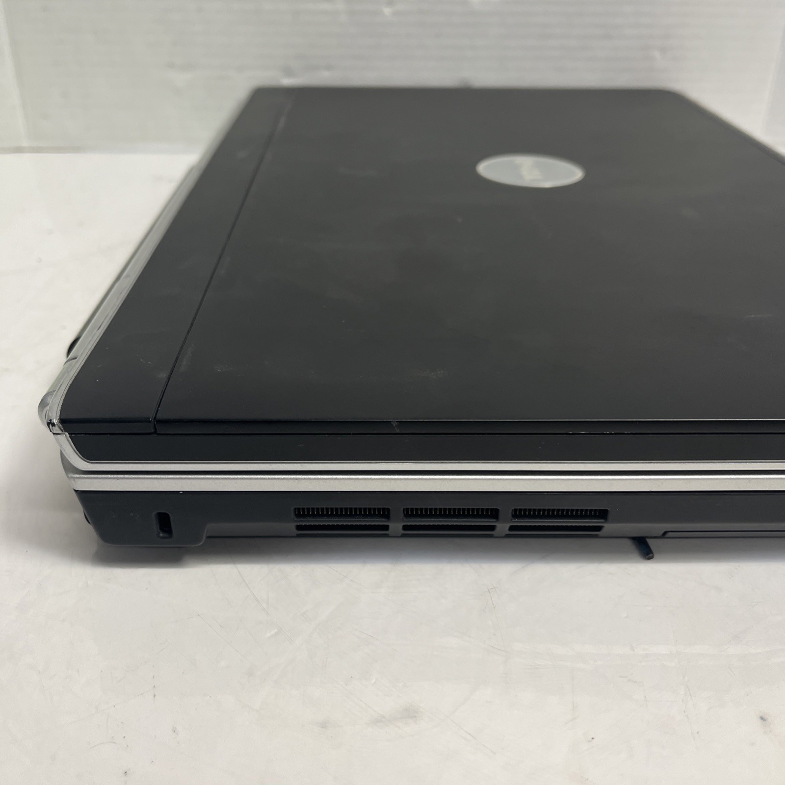 Dell Inspiron 1721 AMD Dual-Core 0F81 2GHz 1 GB NO HDD/OS