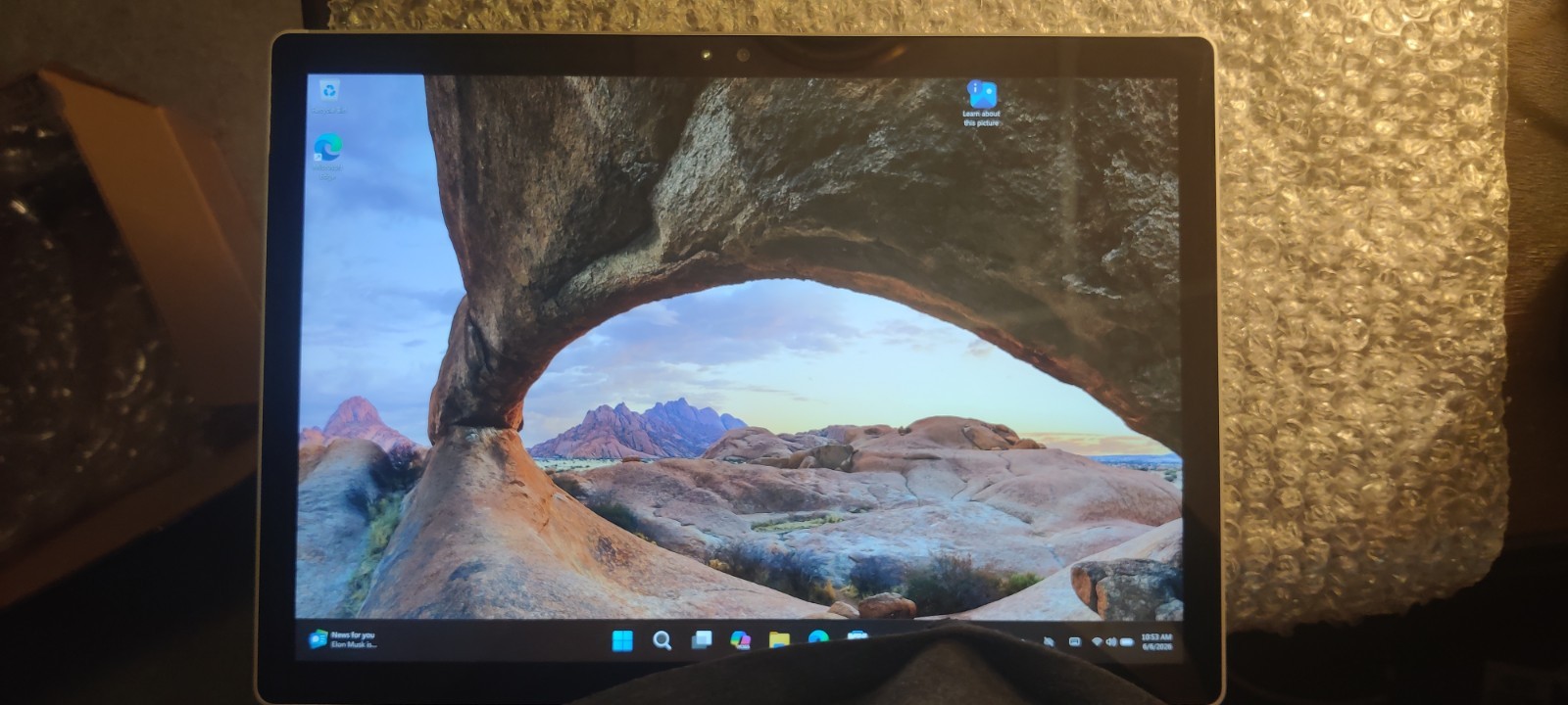 Microsoft Surface Book 1 13.5″ 1703 i7|8|256GB Tablet ONLY Battery # 21