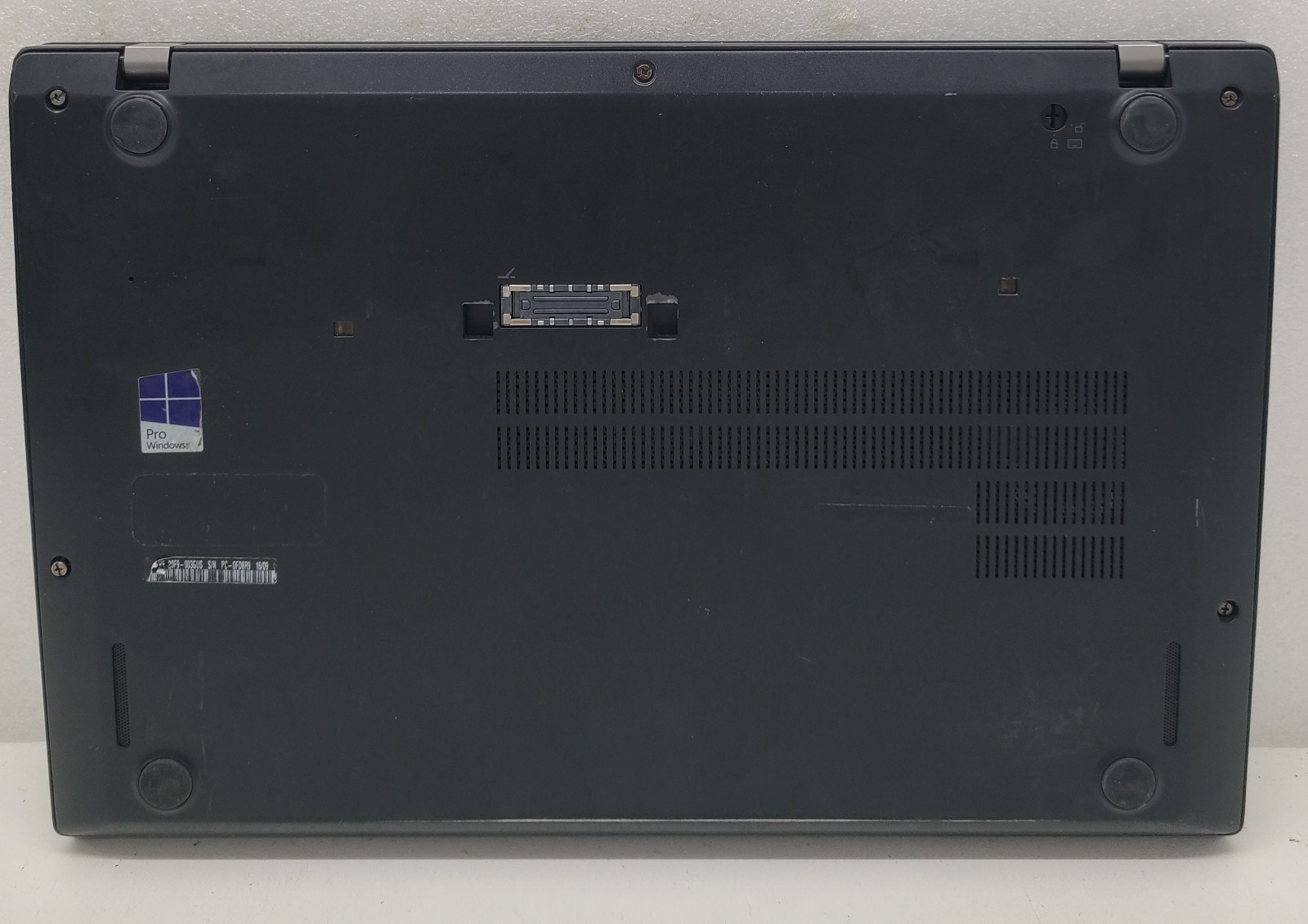 Lenovo ThinkPad T460s 14″ Laptop Intel Core i5-6300U 8GB RAM NO HD/OS (FL)