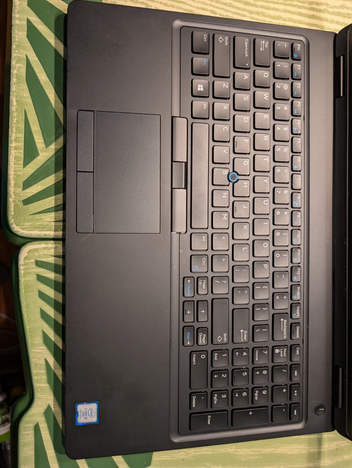 Dell Latitude 5590 Intel i5-8350U 8GB RAM 256 GB NVMe, Wi-Fi 5/BT 4.2 Win 11 Pro