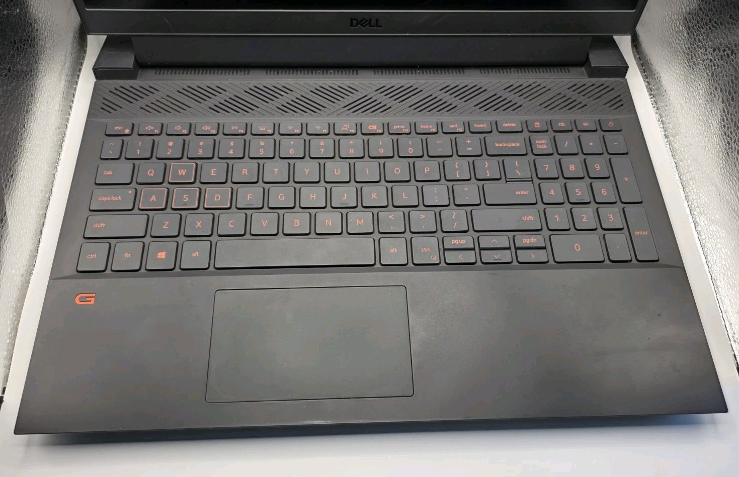 Dell G15 5511 15.6 Gray 165Hz Intel Core i7-11800H 16GB 512 GB SSD RTX 3050 Ti