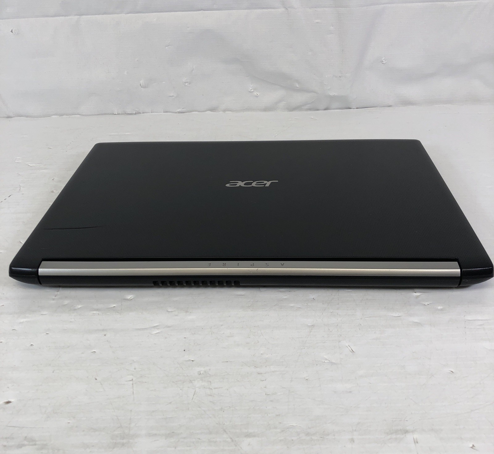 ACER ASPIRE A515-51 Intel Core i3-7100U 2.40 GHZ + 8 GB 256 GB SSD Win 11 Pro