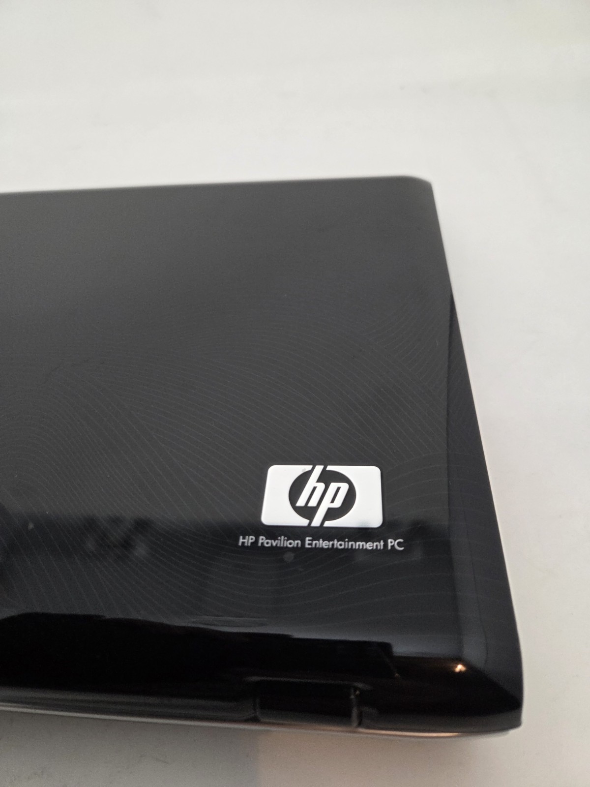 HP Pavilion Entertainment PC DV2000 Laptop Windows Vista Nvidia AMD Turion 64