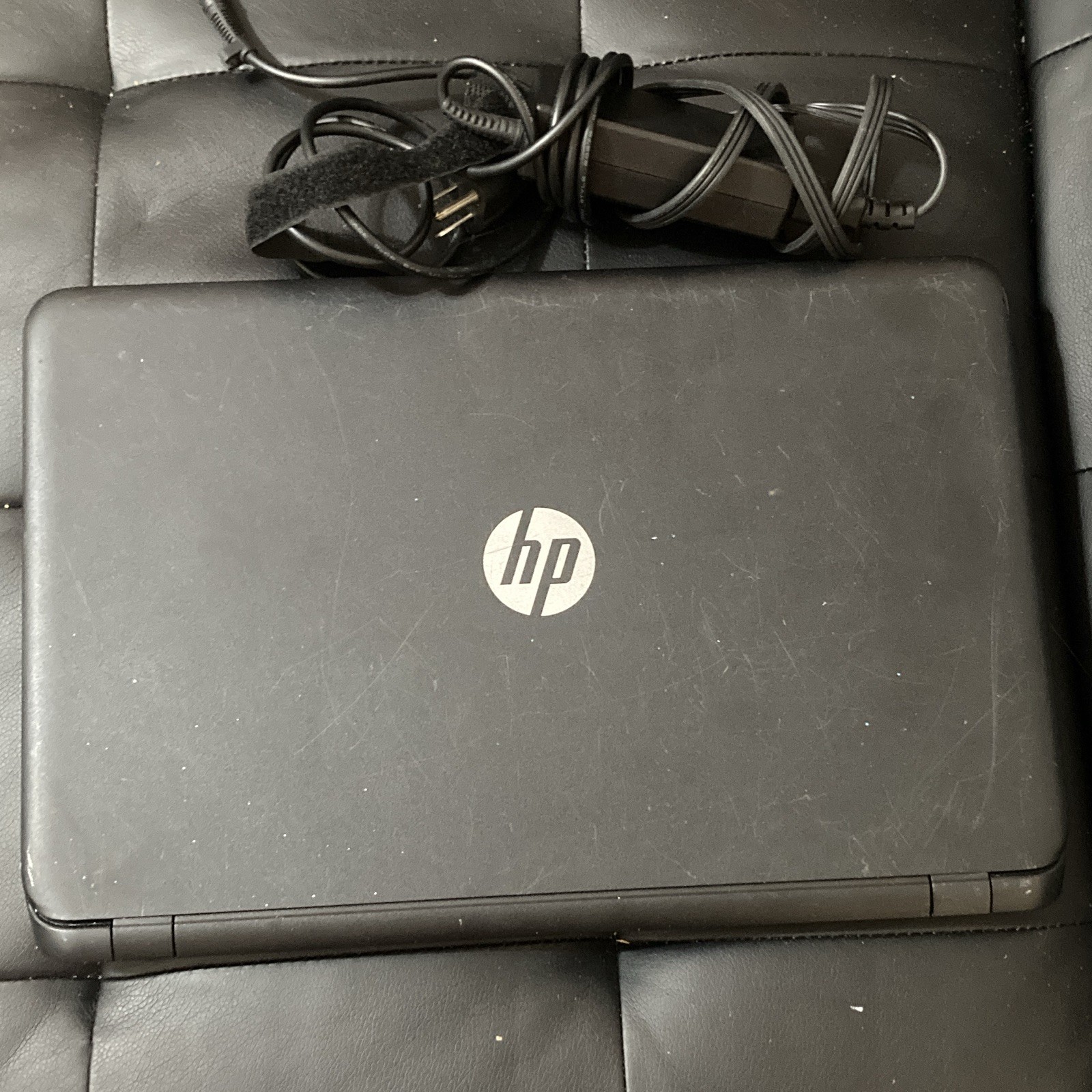 HP 15-f337wm 15.6″ Laptop AMD A8-6410 8GB RAM 256GB SSD Linux Mint w/ Charger