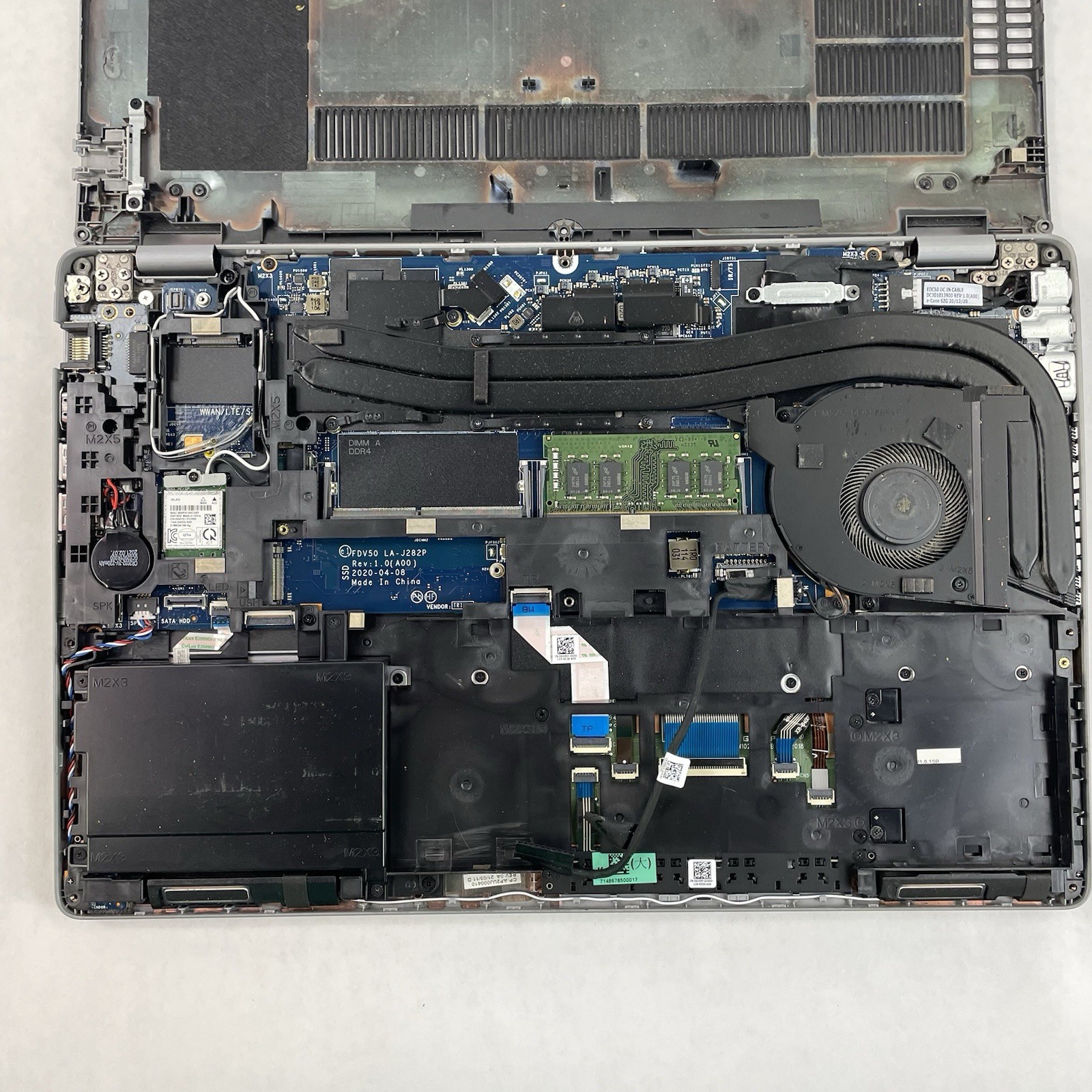 Dell Precision 3551 15.6″ i7-10850H 2.70 GHz 16 GB RAM No SSD/OS/AC/Batt – READ