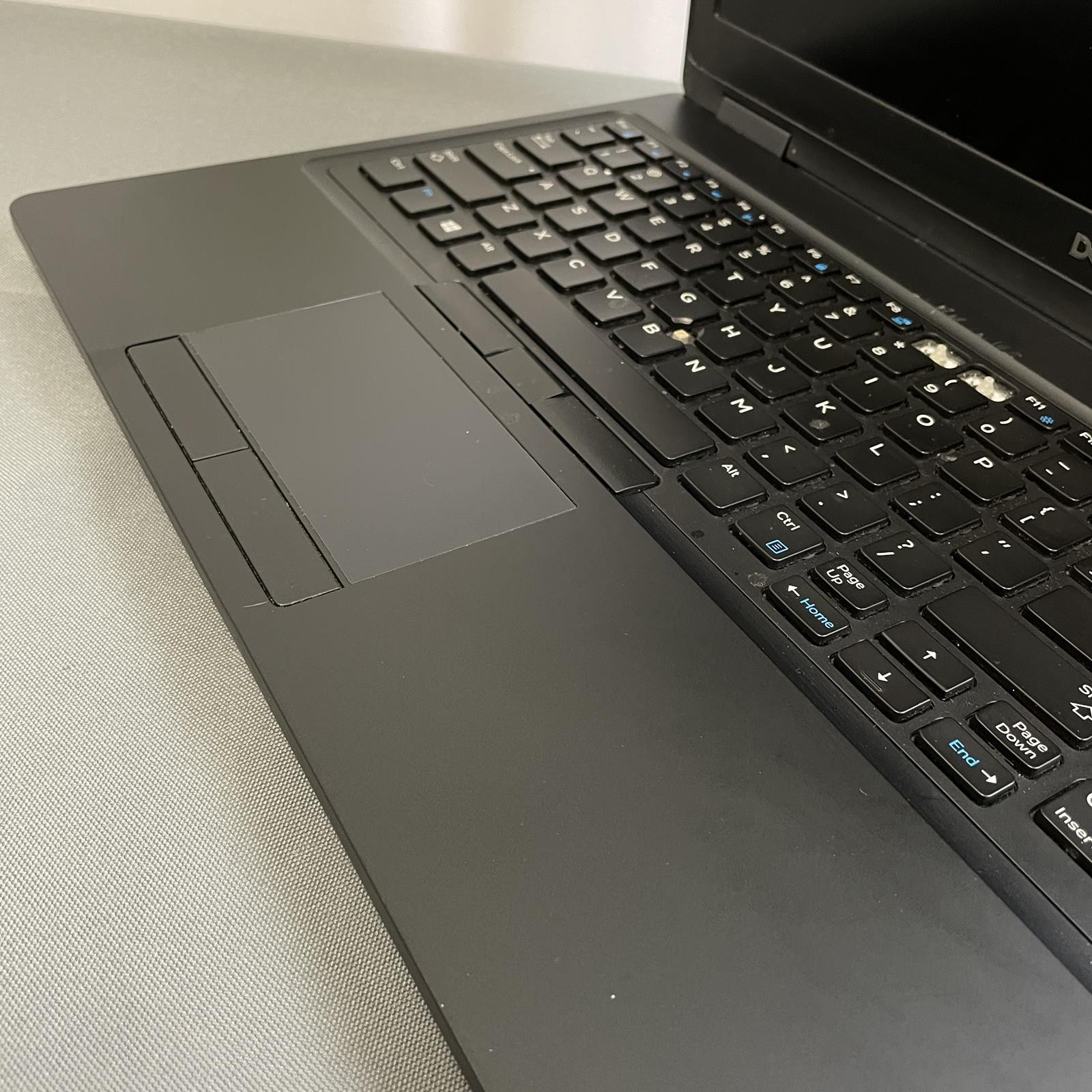 Dell Latitude 5590 15.6″, Core i5-8350U, 16 GB RAM, No SSD | AS IS (READ)
