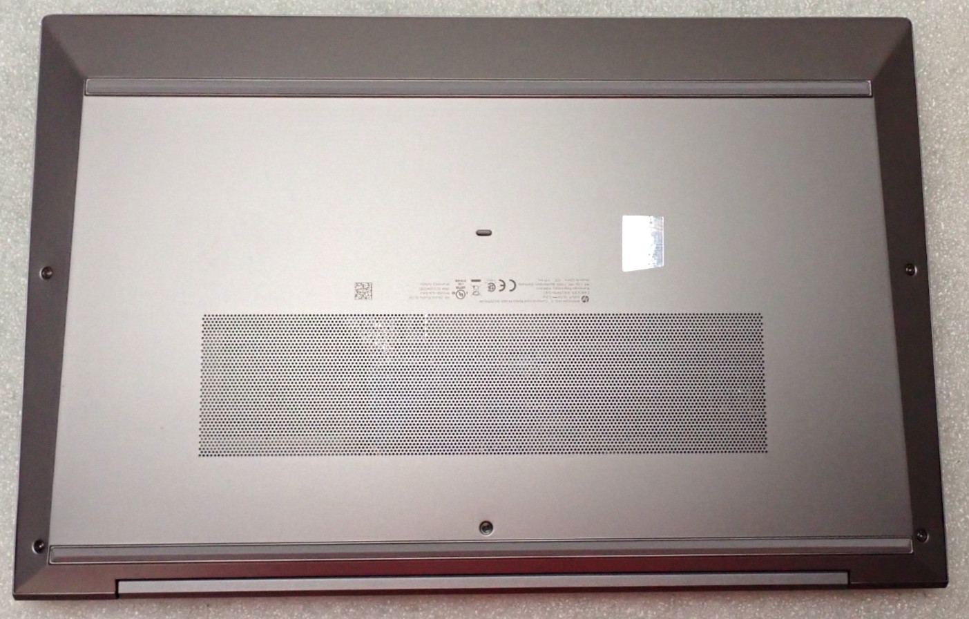 HP ZBook Firefly 15 G8 15.6″ FHD Intel i5-1145G7 2.60GHz 16GB RAM NO SSD Grade B