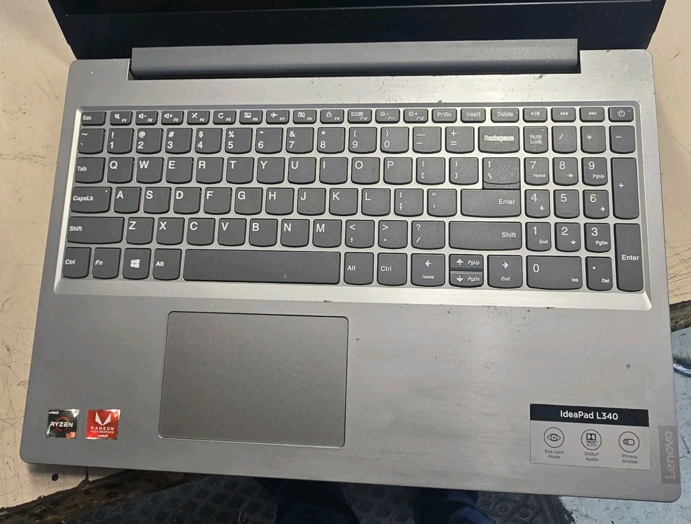 Lenovo IdeaPad L340 AMD Ryzen 3 3200U 2.6GHz 8 GB 1tb Hard Drive FREE SHIPPING.