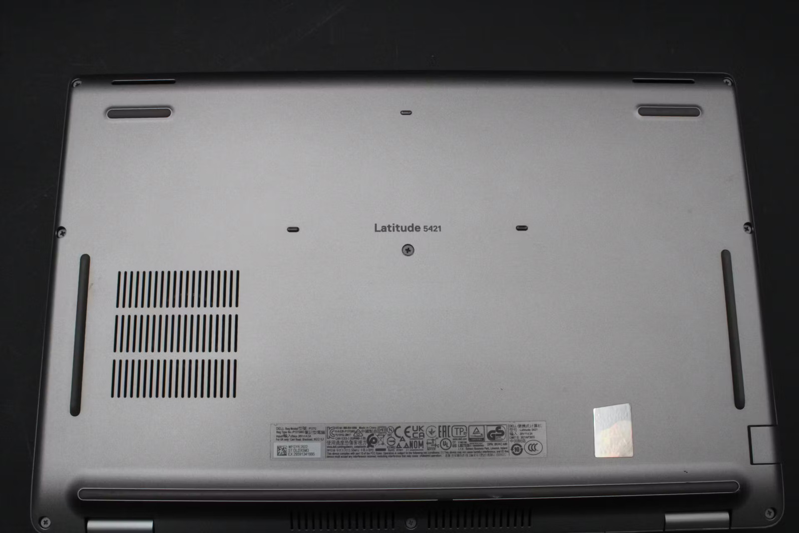 Dell Latitude 5421 Used 14″ (i7-11850H-16GB-256GB NVMe)