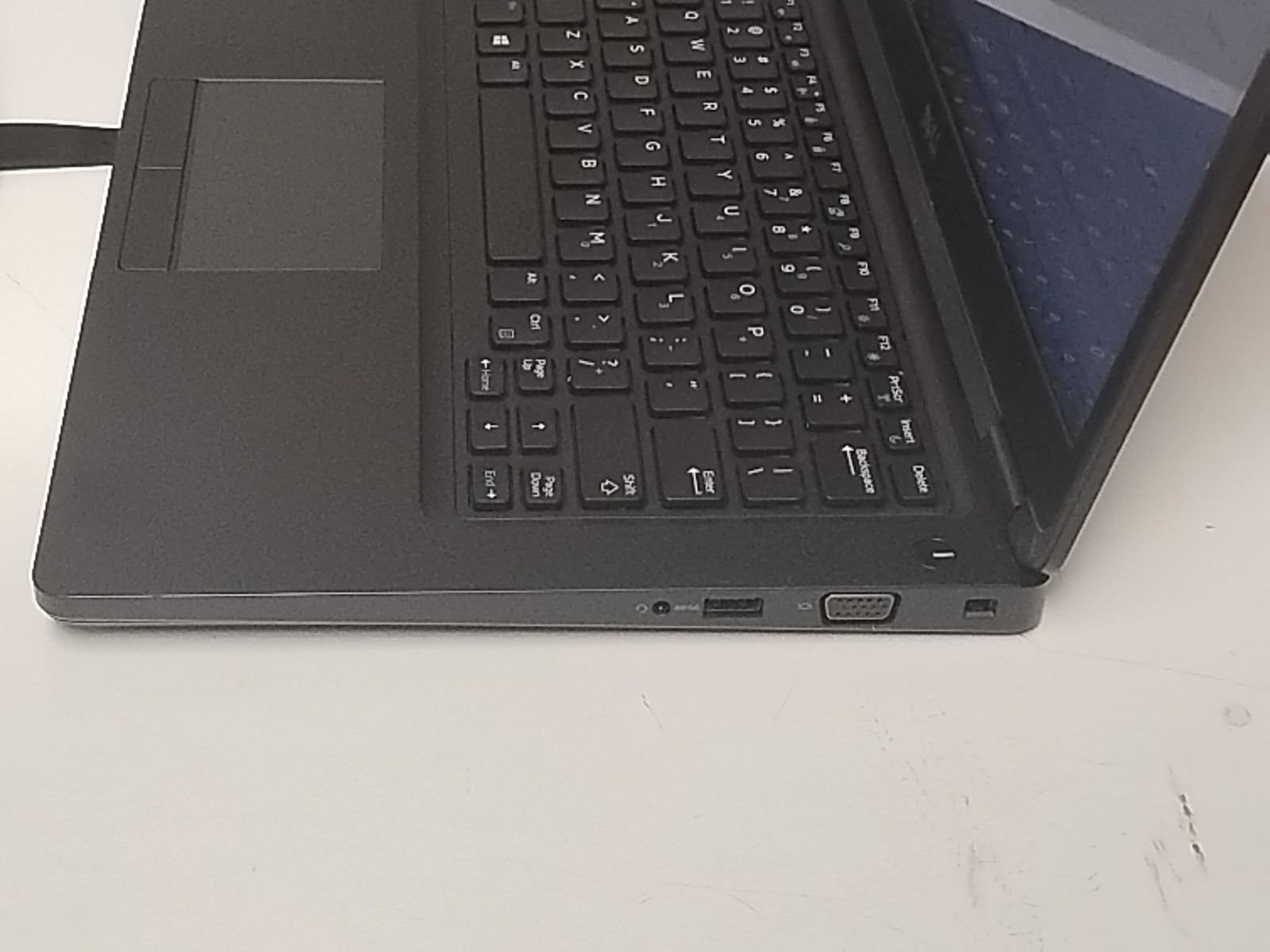 Dell Latitude 5480 14″ (256GB SSD Intel Core i5-6200U 2.3GHz 8GB) Touch Screen