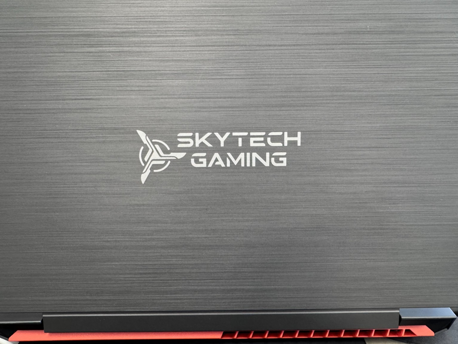 SKYTECH ARES GAMING LAPTOP i5-13420H 16GB RAM 1TB SSD Win 11 Home 25H2
