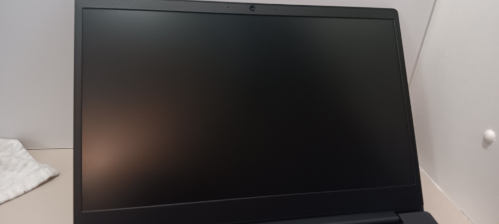Lenovo IdeaPad S145 15.6 Inch LAPTOP Intel Pentium 5405U 500 GB HDD 4 GB RAM