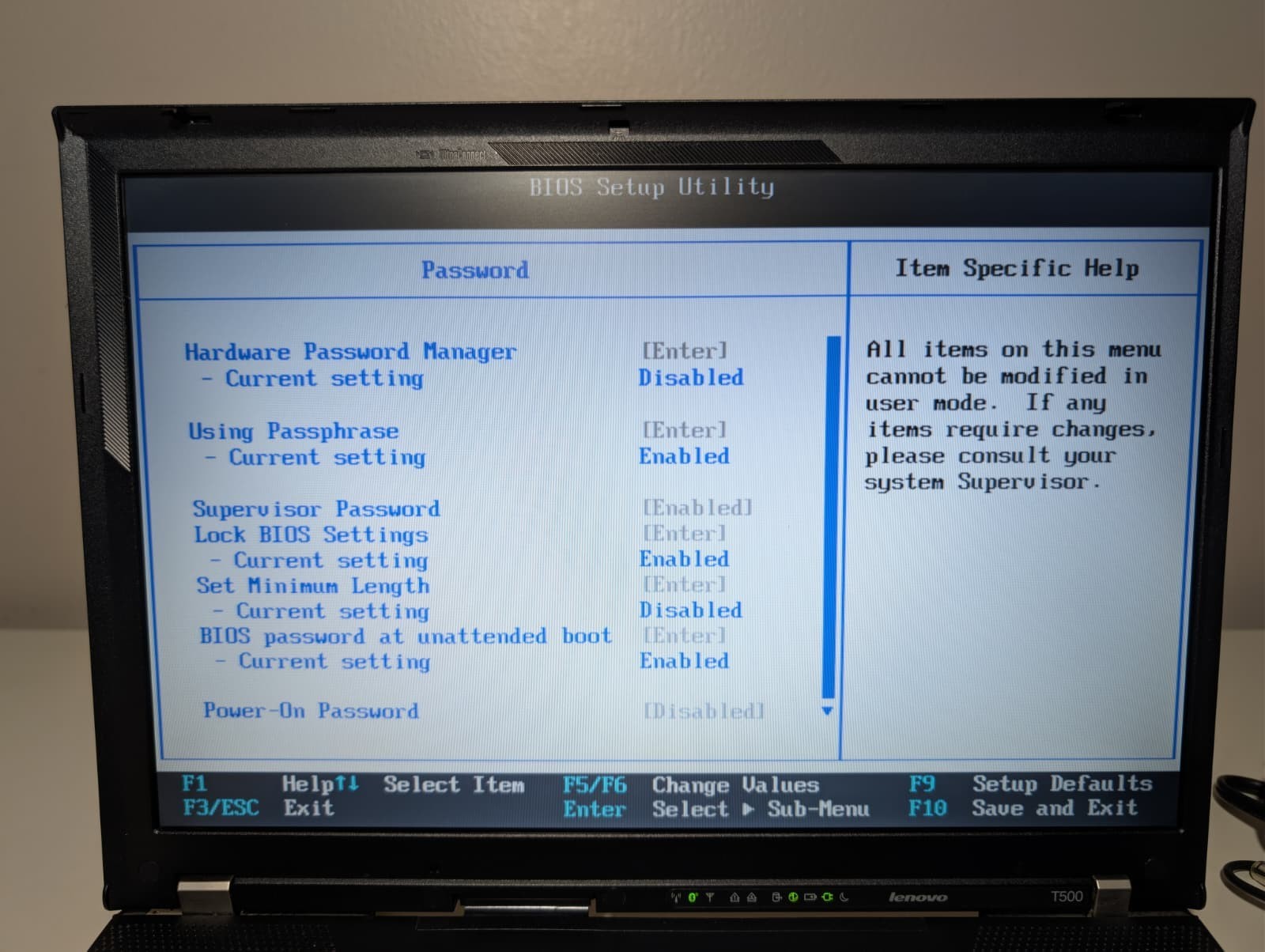 Lenovo ThinkPad T500 | C2D P8400 3GB RAM 320GB HDD | DVD AMD Win 7 Pro 32-Bit