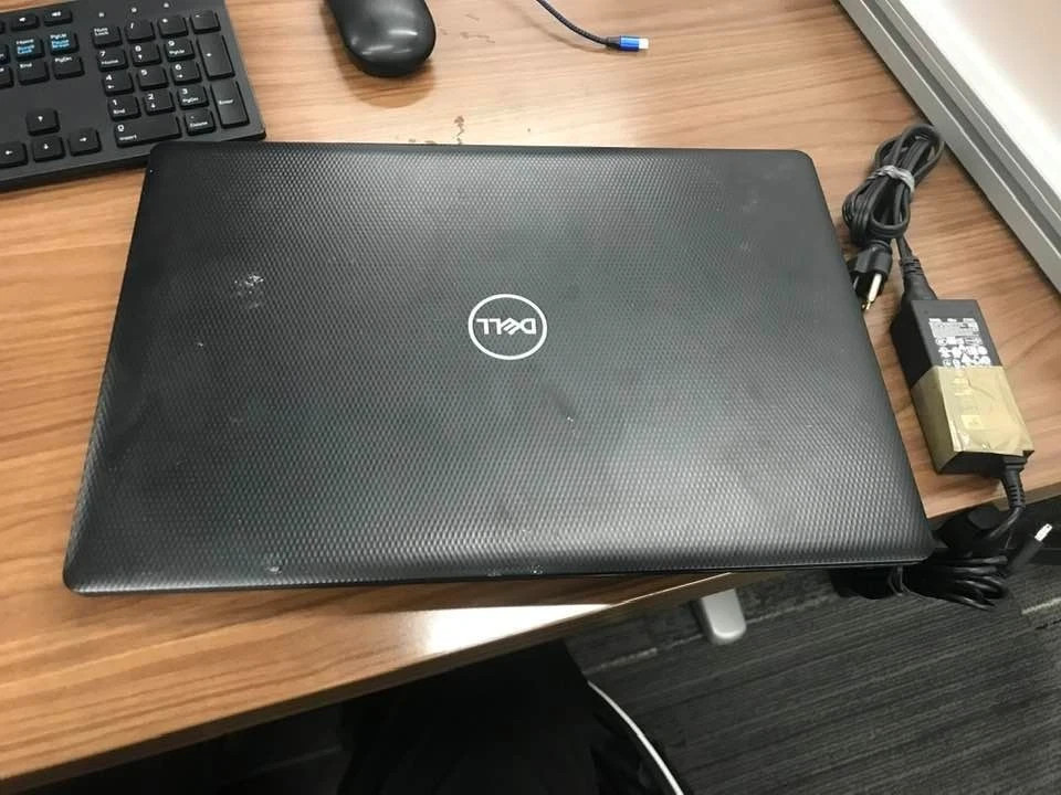 Dell Laptop Inspiron 15 3000 w/ Charger, Win 10 Installed 1TB Hard Drive 8gb Ram