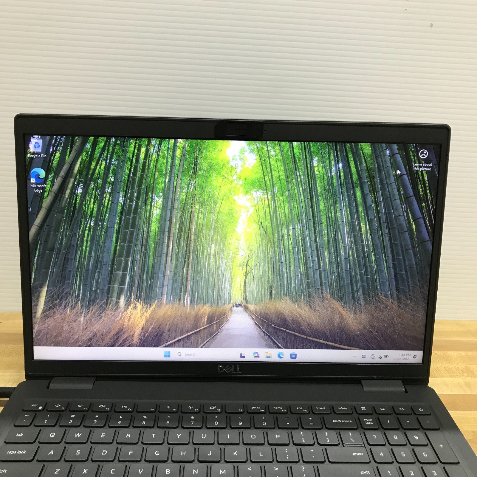 Dell Latitude 3520 15.6″ i5-1135G7 2.4GHz 8GB RAM 256GB SSD (Windows 11 Pro)