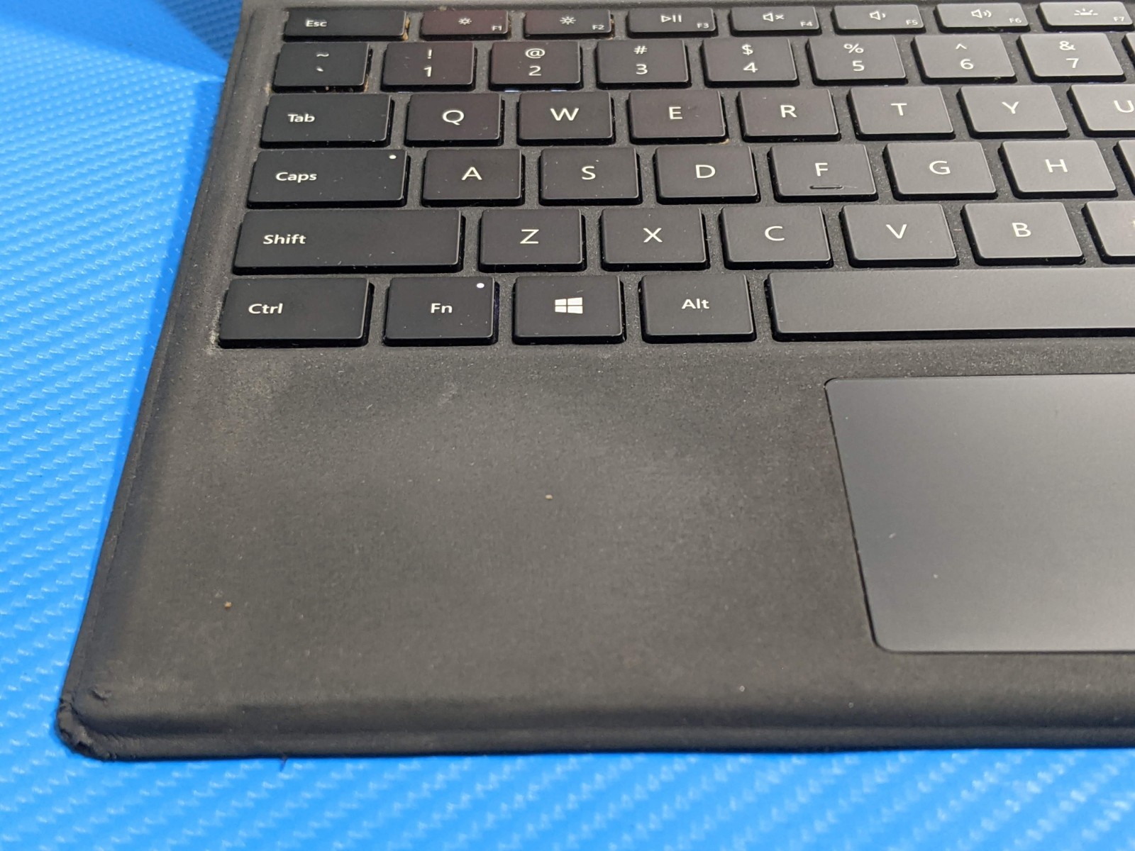 MS Surface Pro 6 1796 12.3″ 2736×1824 TOUCH i5-8250U 1.6GHz 8GB 128GB SSD W11H
