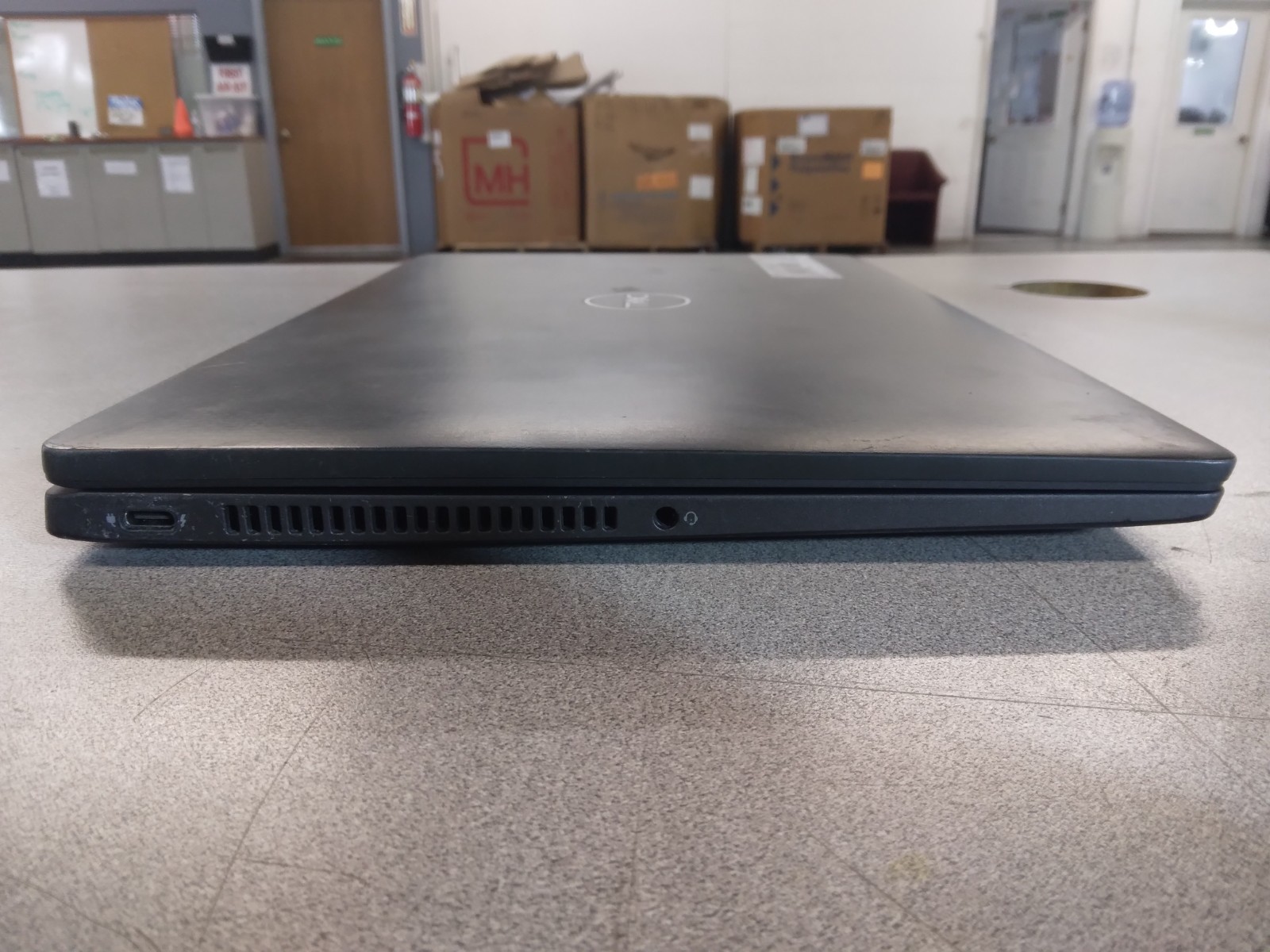Dell*Latitude*7430*Intel*i5-1245U*256GB*NVMe*16GB*DDR4*Iris*Xe*Graphics*No*OS
