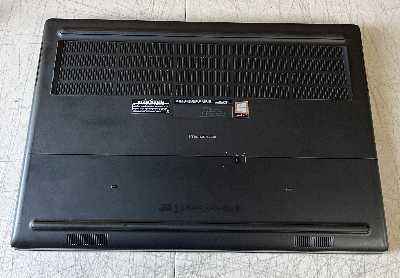 DELL PRECISION 7730 17.3″ i7-8850H 1TB SSD 32GB RAM 6GB video WIN 11