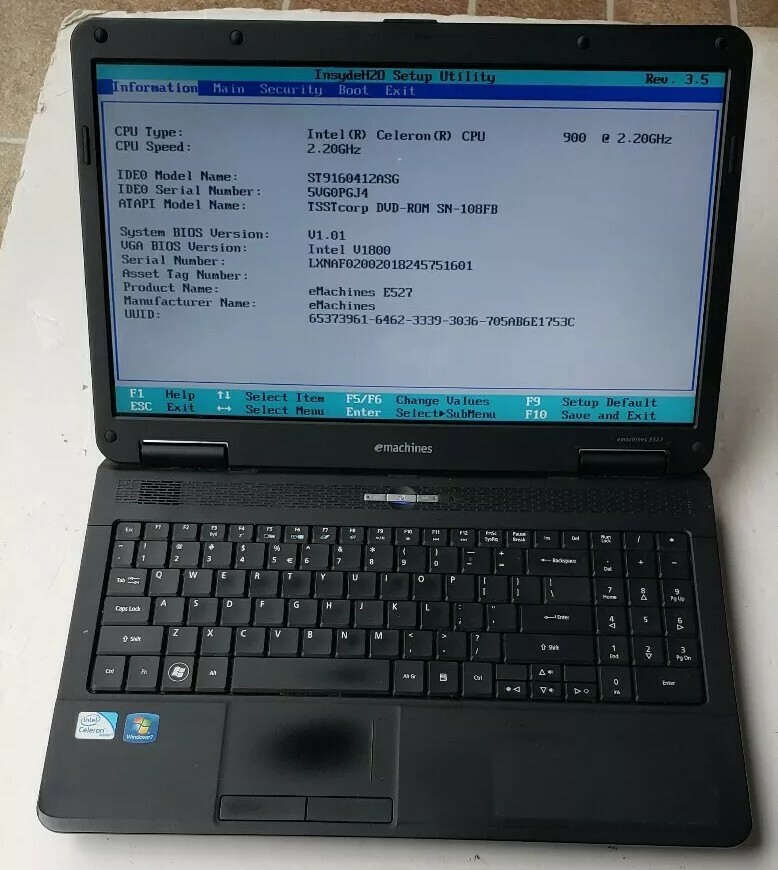 emachines E527 Intel Celeron CPU 900 @ 2.20GHz 3GB RAM 160GB HDD wifi Linux Mint