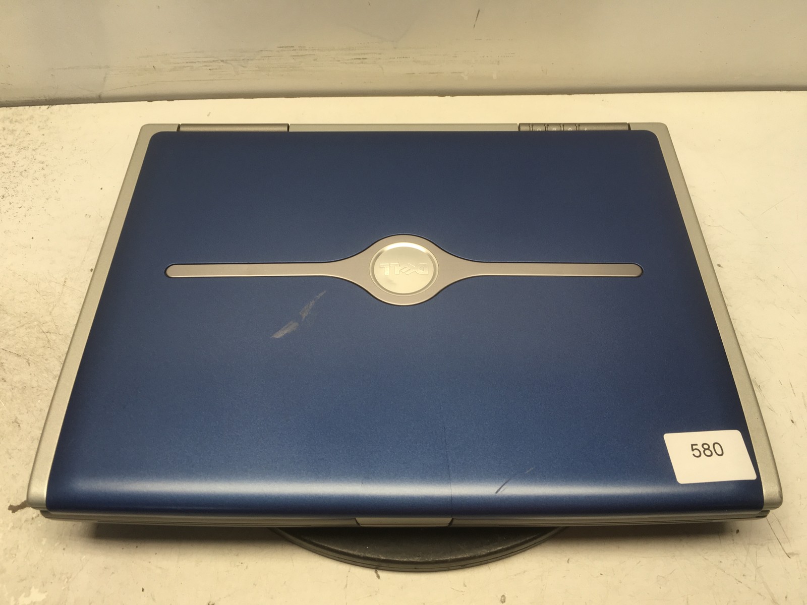 Dell Inspiron 8600 Intel Pentium M 1.4GHz 512 MB NO HDD No Batt
