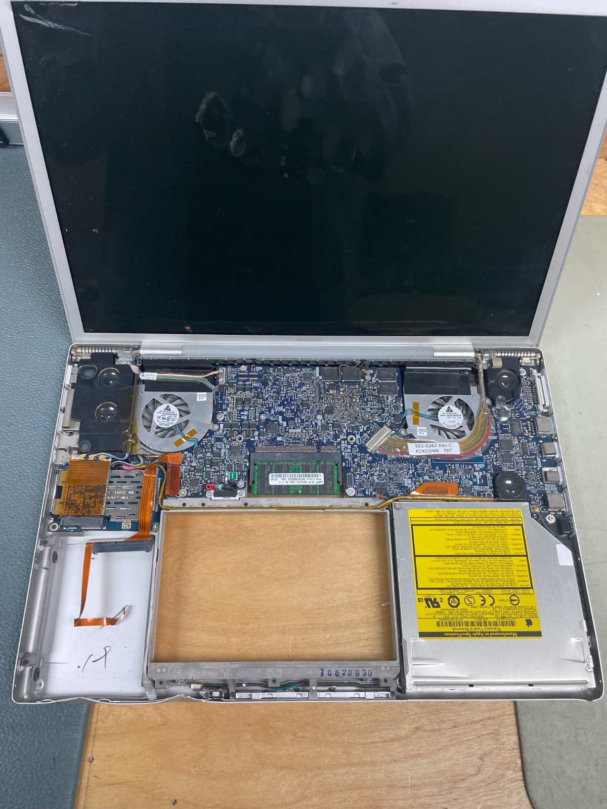 Lot 7 Misc Apple Macbooks AS IS A1229, A1181, A1278, A1286, A1211, A1251, A1286