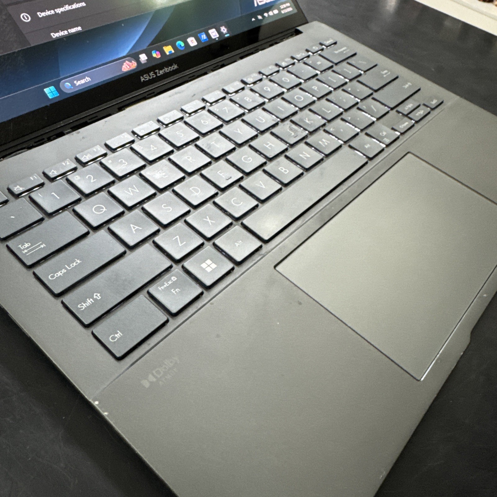 Asus Zenbook 14 Q425M OLED Touch Intel Ultra 7 155H 16GB RAM 1TB *cracked screen