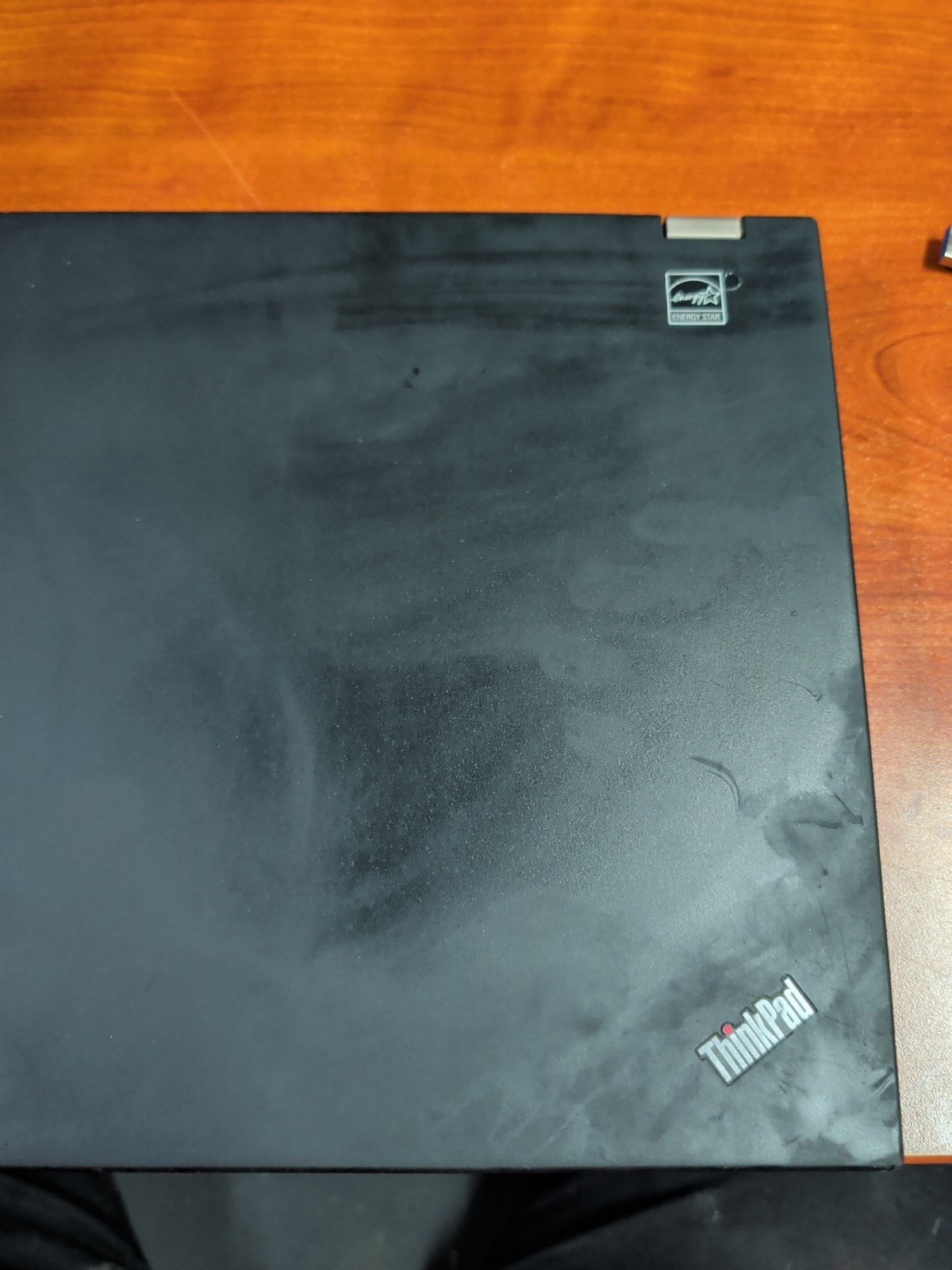 LENOVO THINKPAD T410S – FOR PARTS – INTEL CORE I5 See Pics. Parts****