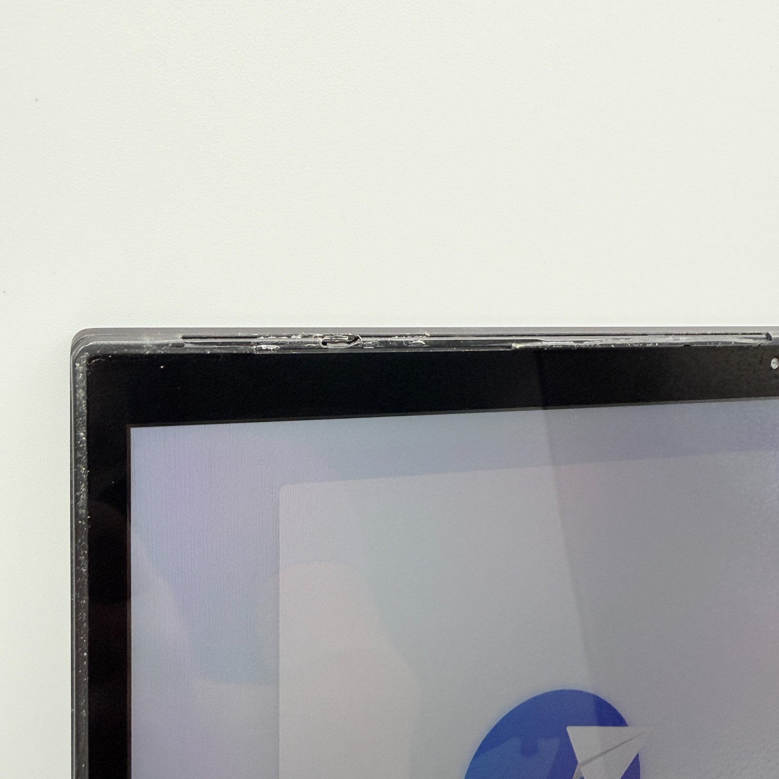 Lenovo ThinkPad Yoga 370 2-in-1 13″ FHD Touch I5-7300U 256GB SSD 8GB W11P
