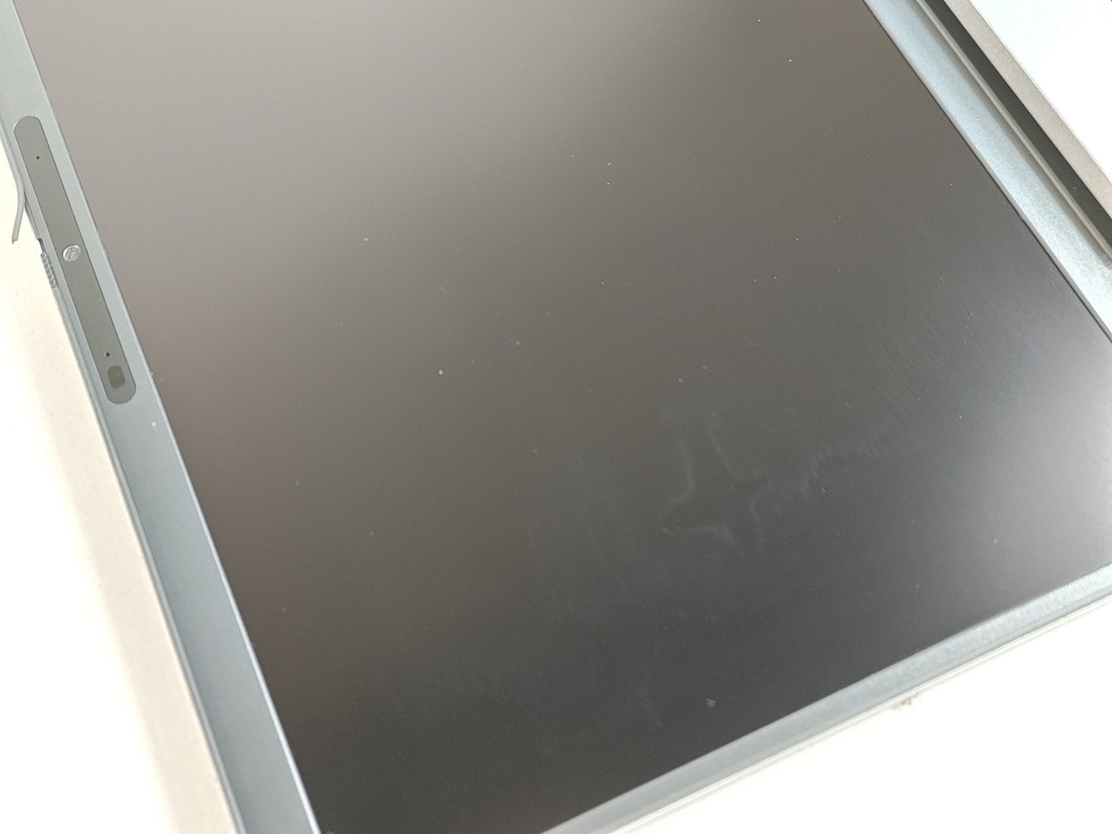 Dell Latitude 5520 Core i5-1135G7 2.40 GHz 16 GB DDR4 No HDD