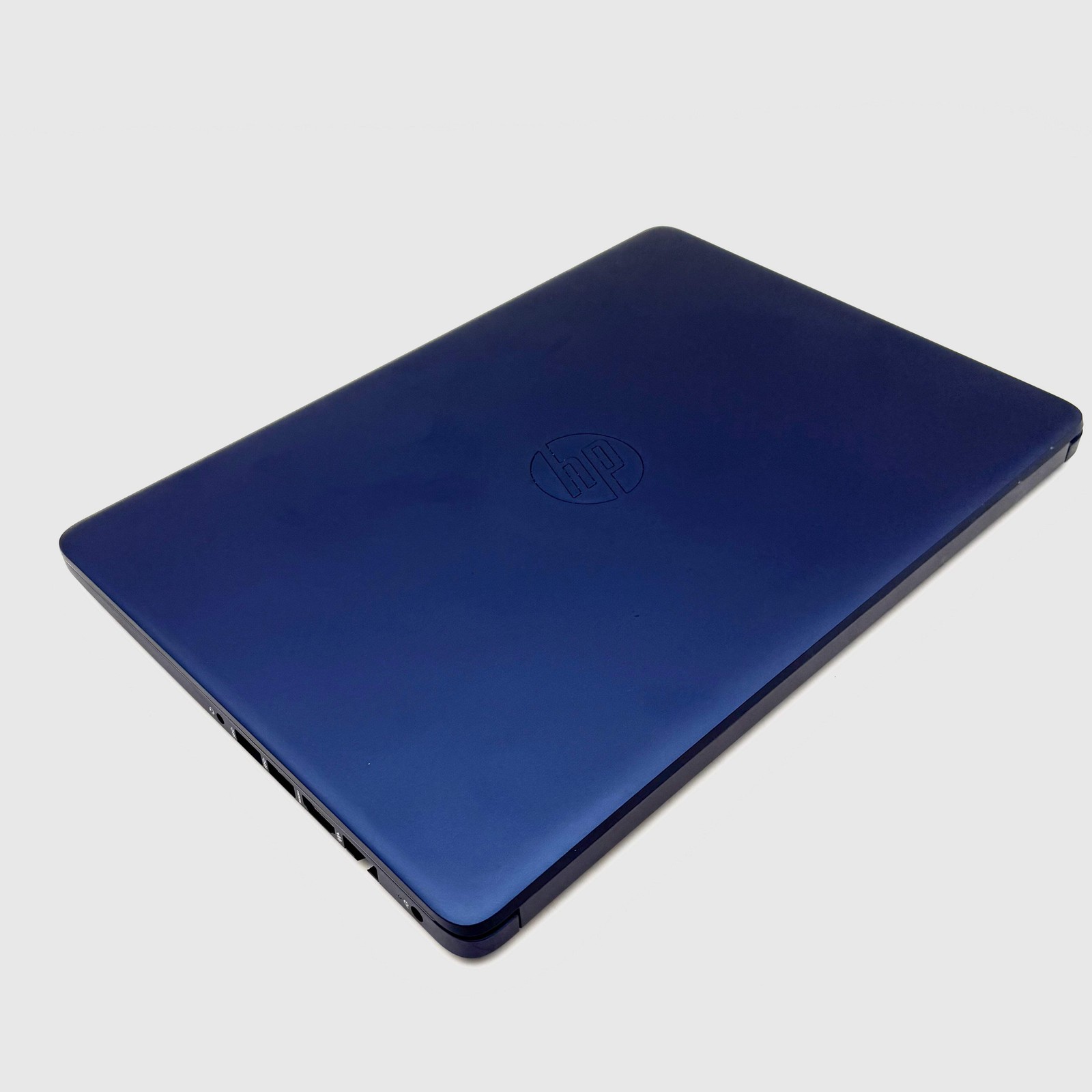 HP 14-cf2111wm Laptop 14-inch Intel Celeron 1.7GHz 4GB RAM 64GB Blue