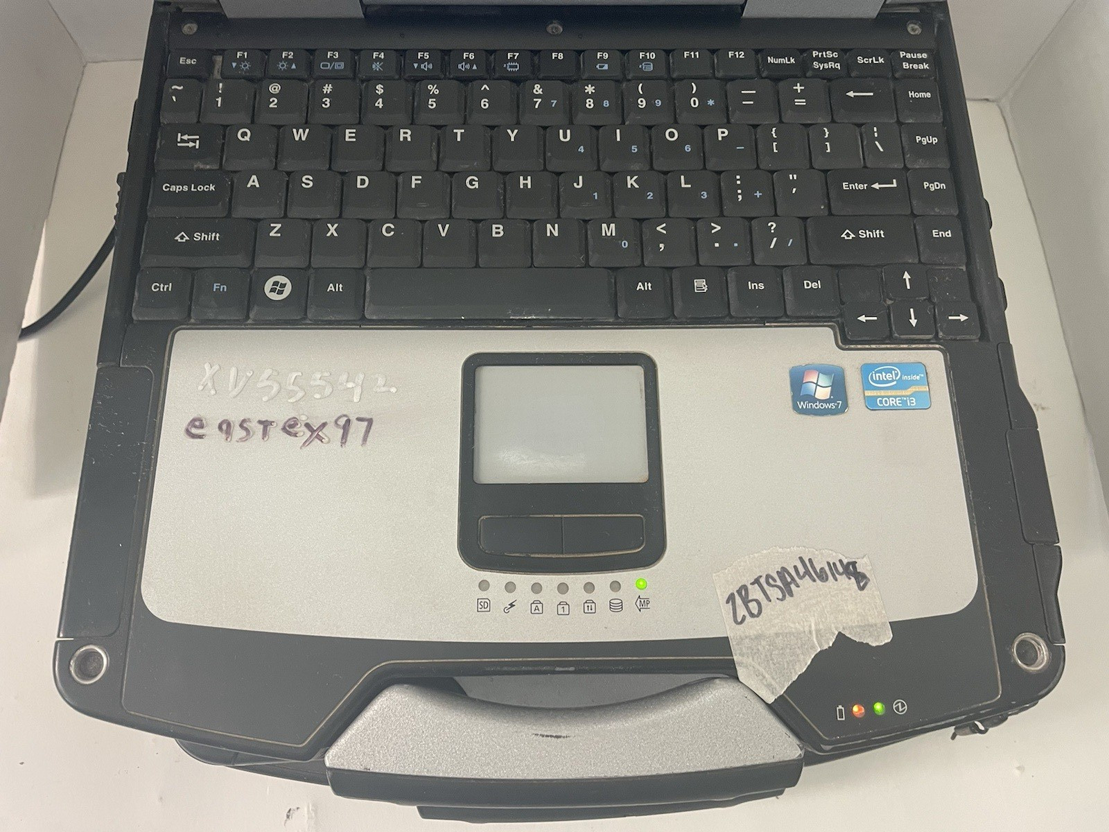 Lot 2 Panasonic CF-31 Core i3-2310M 2.10GHz 4GB RAM – No HHD – With Battery