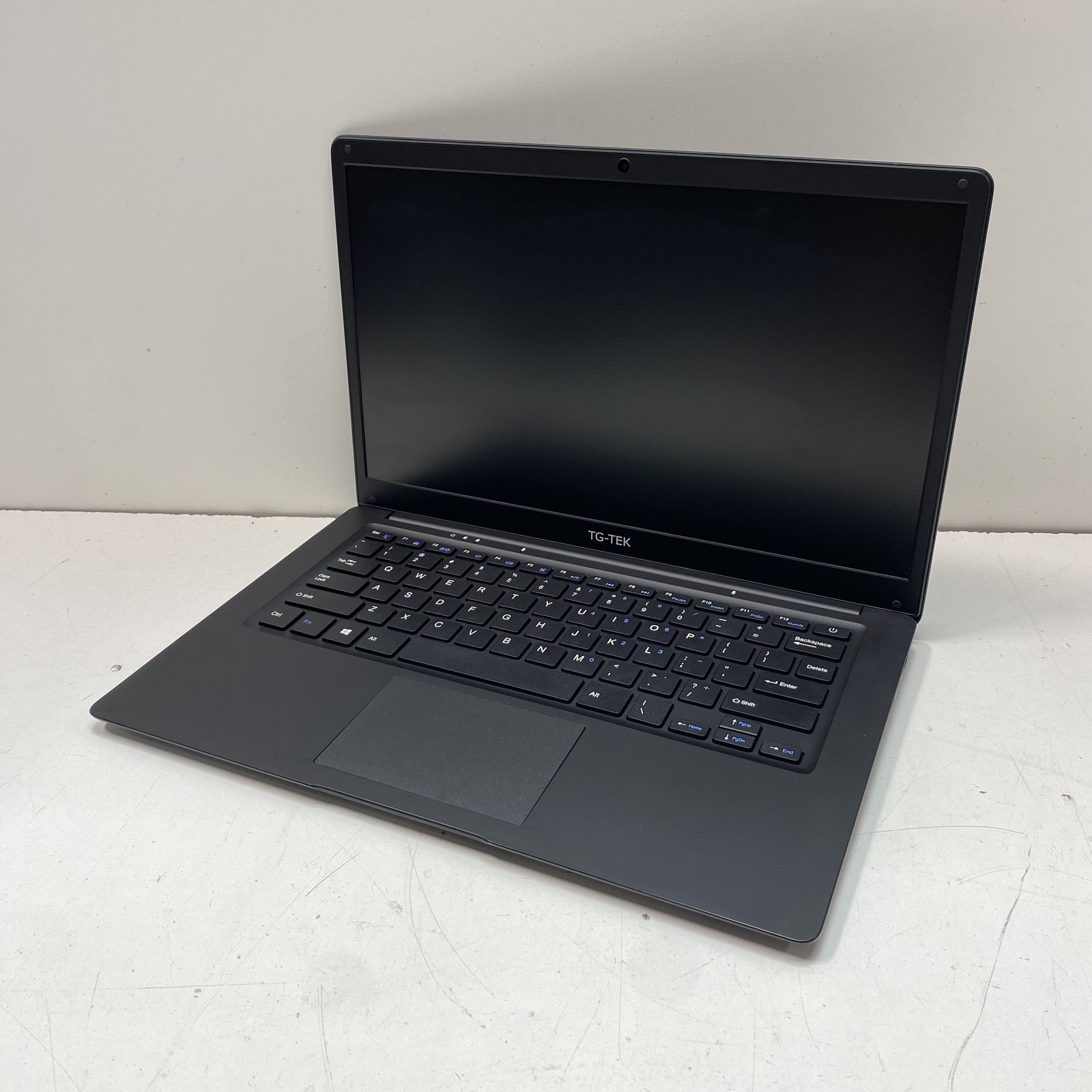 TG-TEK TGL1401 14.1″ Portable Laptop Windows 10 Black Tested Factory Reset