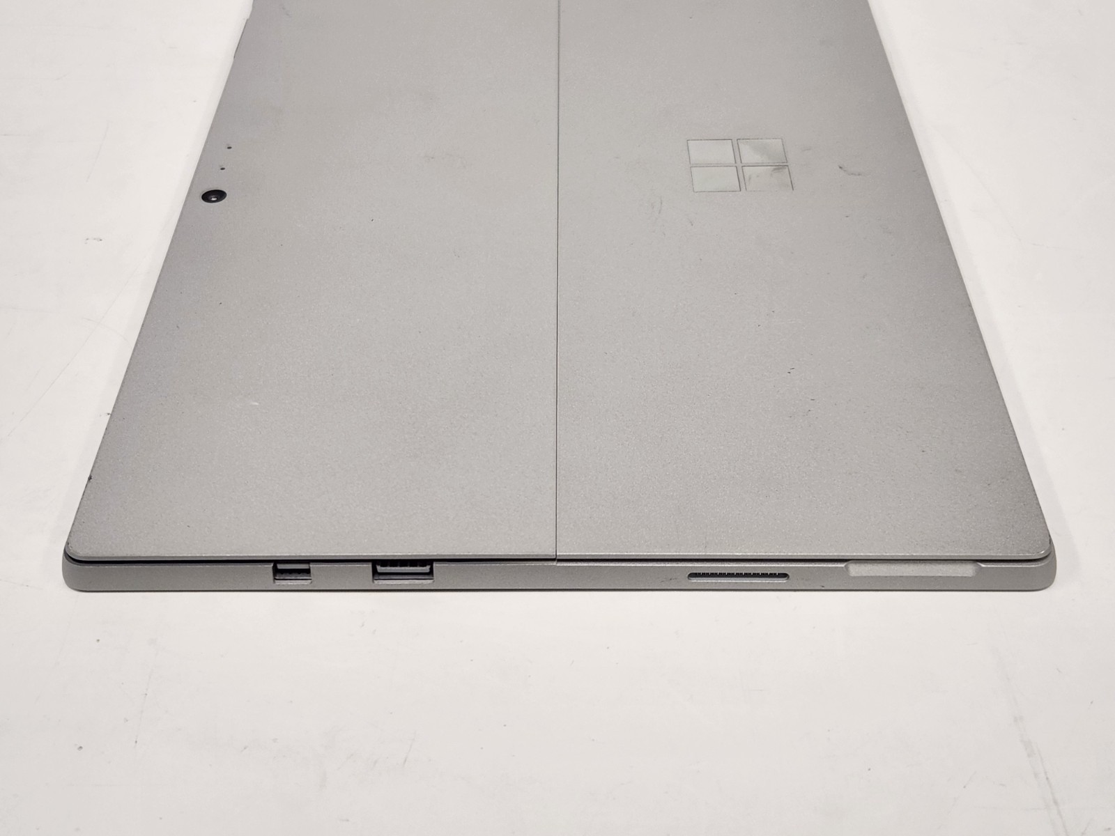 Microsoft Surface Pro 6 1796 Core i7-8650U 1.90GHz 16GB RAM 512GB SSD W11P