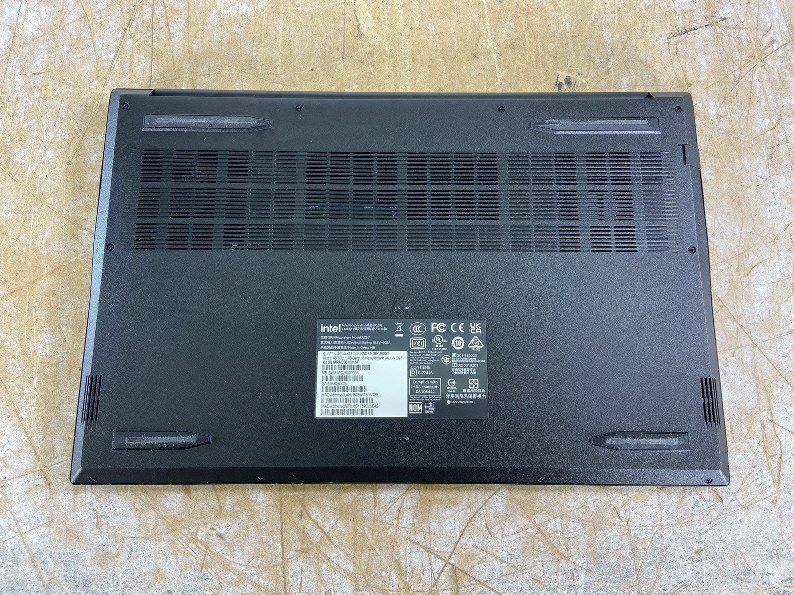 INTEL NUC X15 I7-12700H @ 1.70GHz, 16GB RAM, NO HDD/OS – (FOR PARTS)