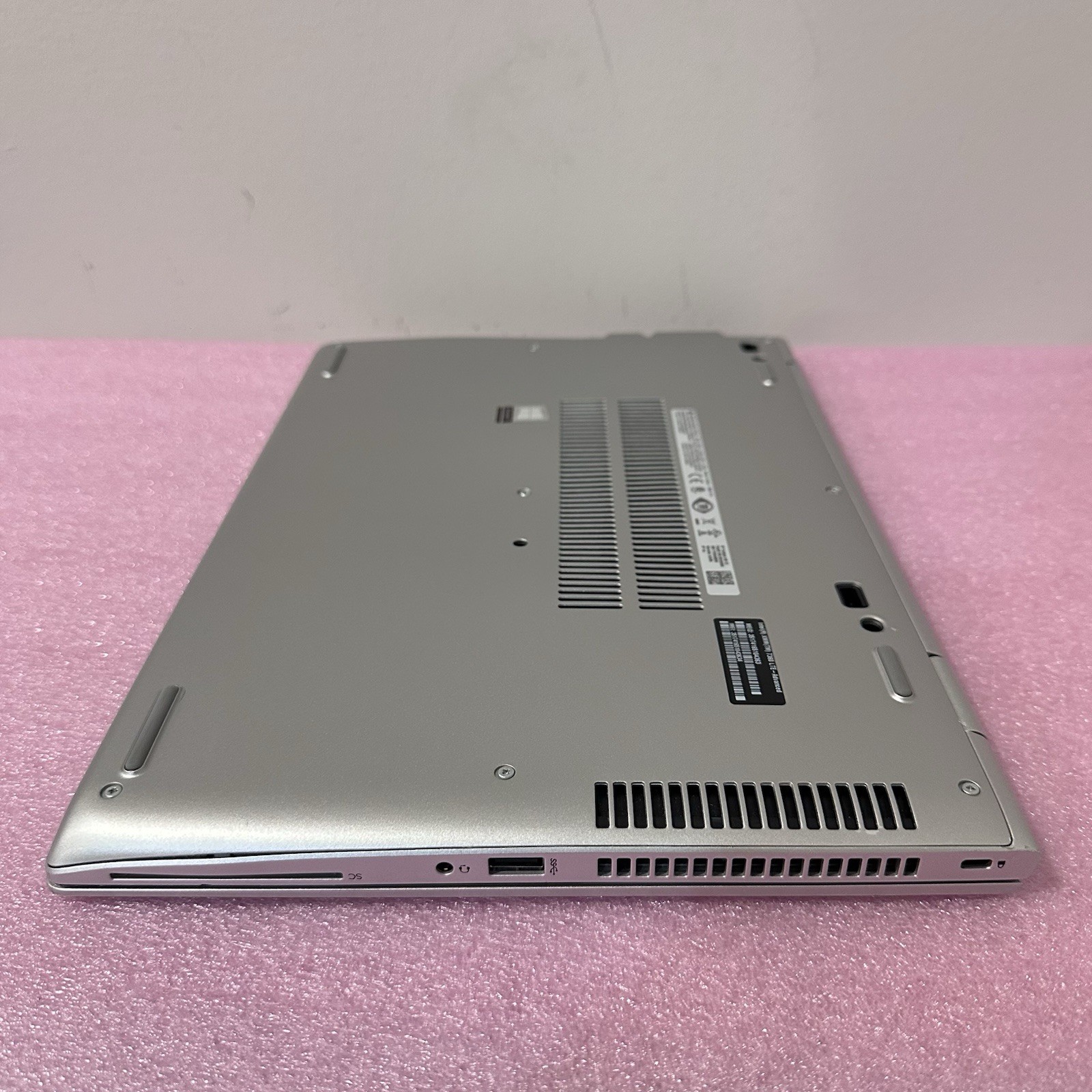 HP ProBook 640 G5 14” I7-8565U 1.8GHz, 8GB RAM, 256GB NVMe, 1920 x 1080