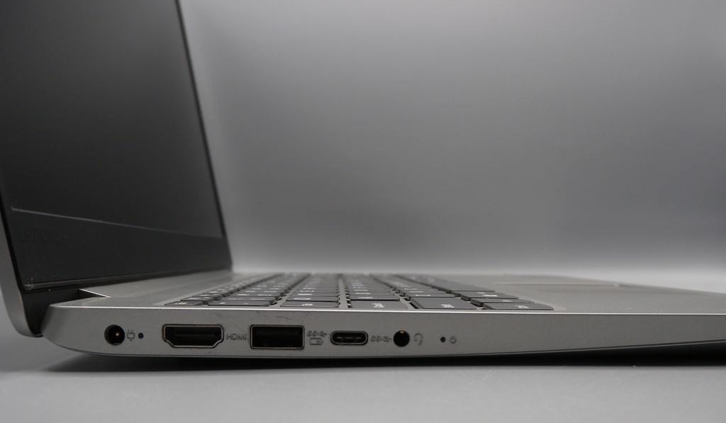 Lenovo Ideapad 330S-15ARR Ryzen 5 2500U 8GB RAM – Not working – For parts